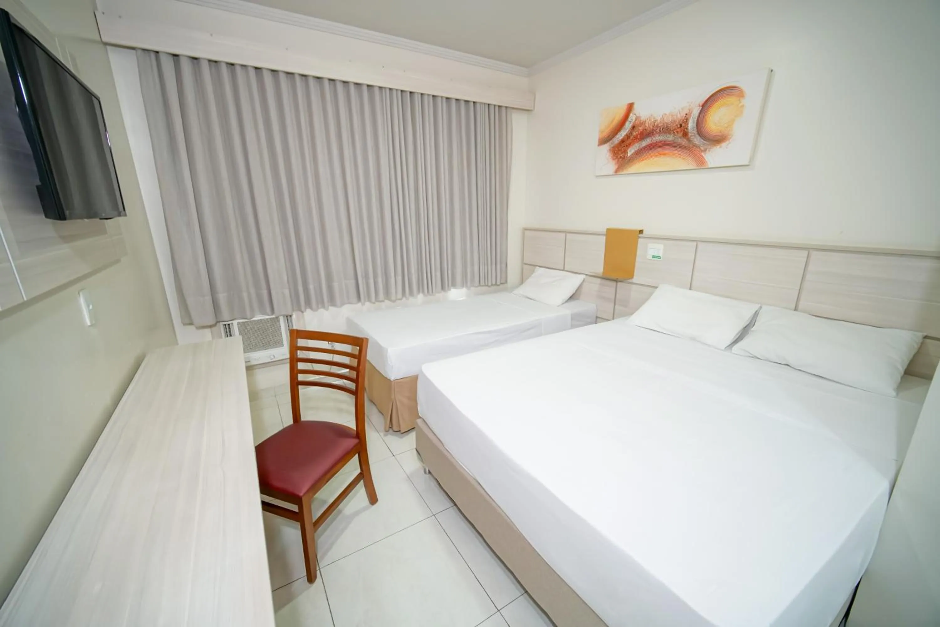 Bedroom, Bed in Hotel Golden Park Sorocaba & Convenções by Nacional Inn