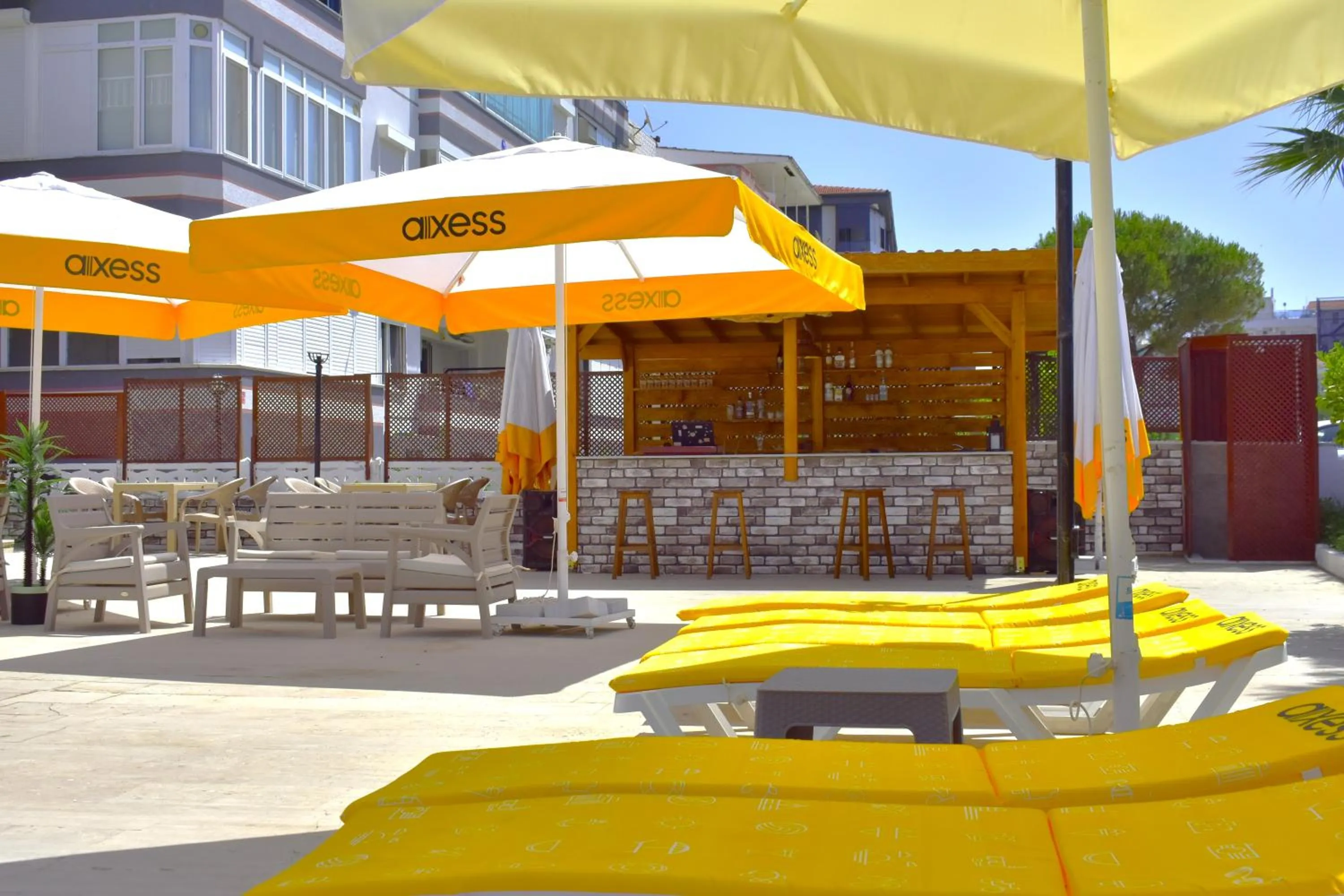 Swimming pool in Mulka Hotel