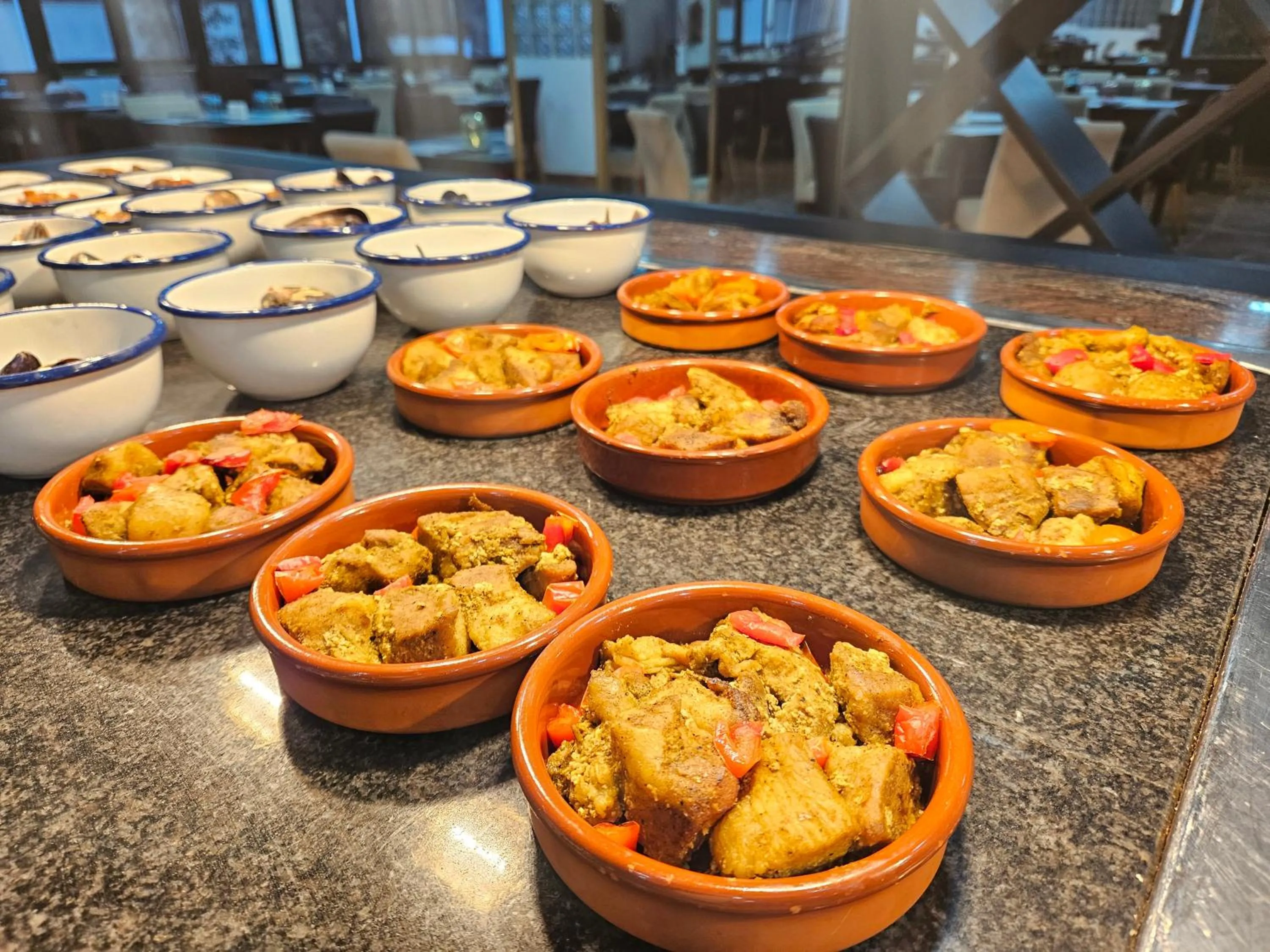 Food and drinks in Lloret Vibe Affiliated by FERGUS