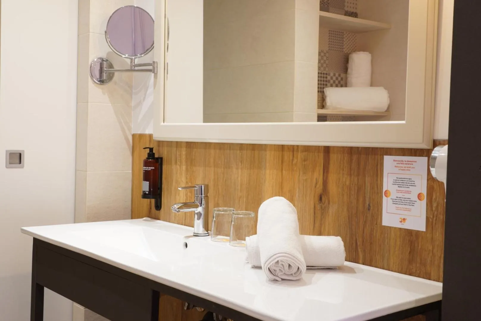 Bathroom in Lloret Vibe Affiliated by FERGUS