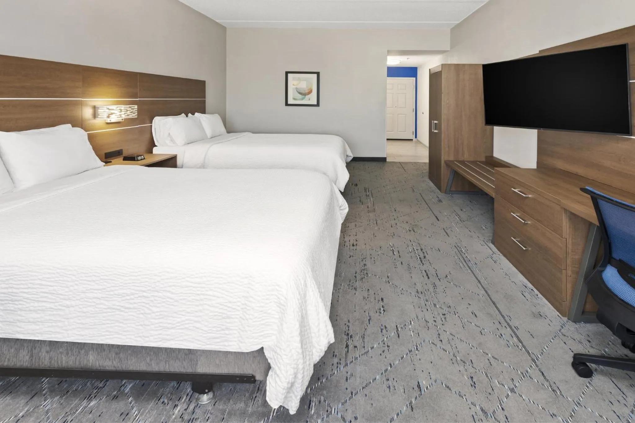 Photo of the whole room, Bed in Holiday Inn Express & Suites Chicago West-O'Hare Arpt Area by IHG