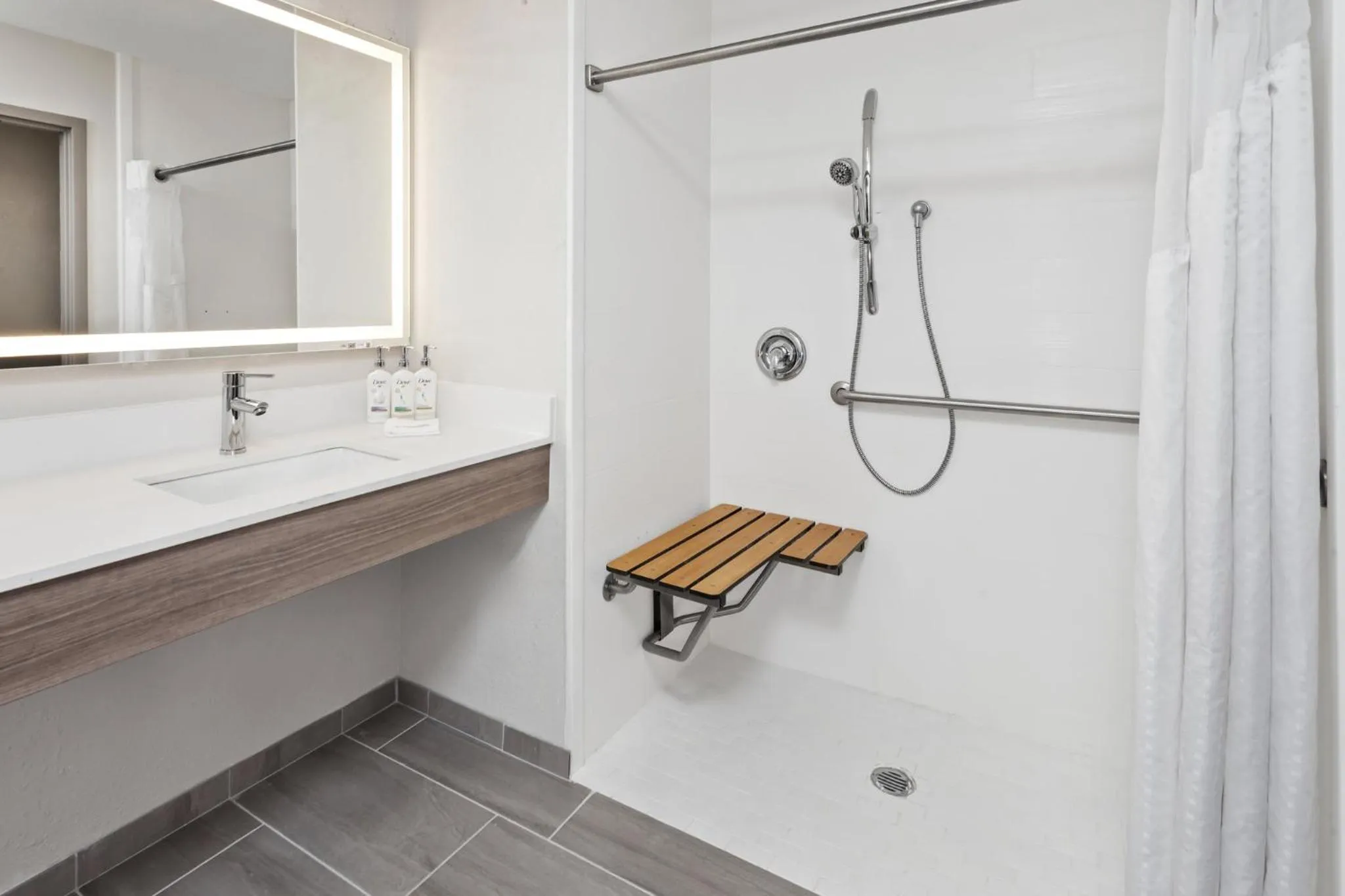 Bathroom in Holiday Inn Express & Suites Chicago West-O'Hare Arpt Area by IHG