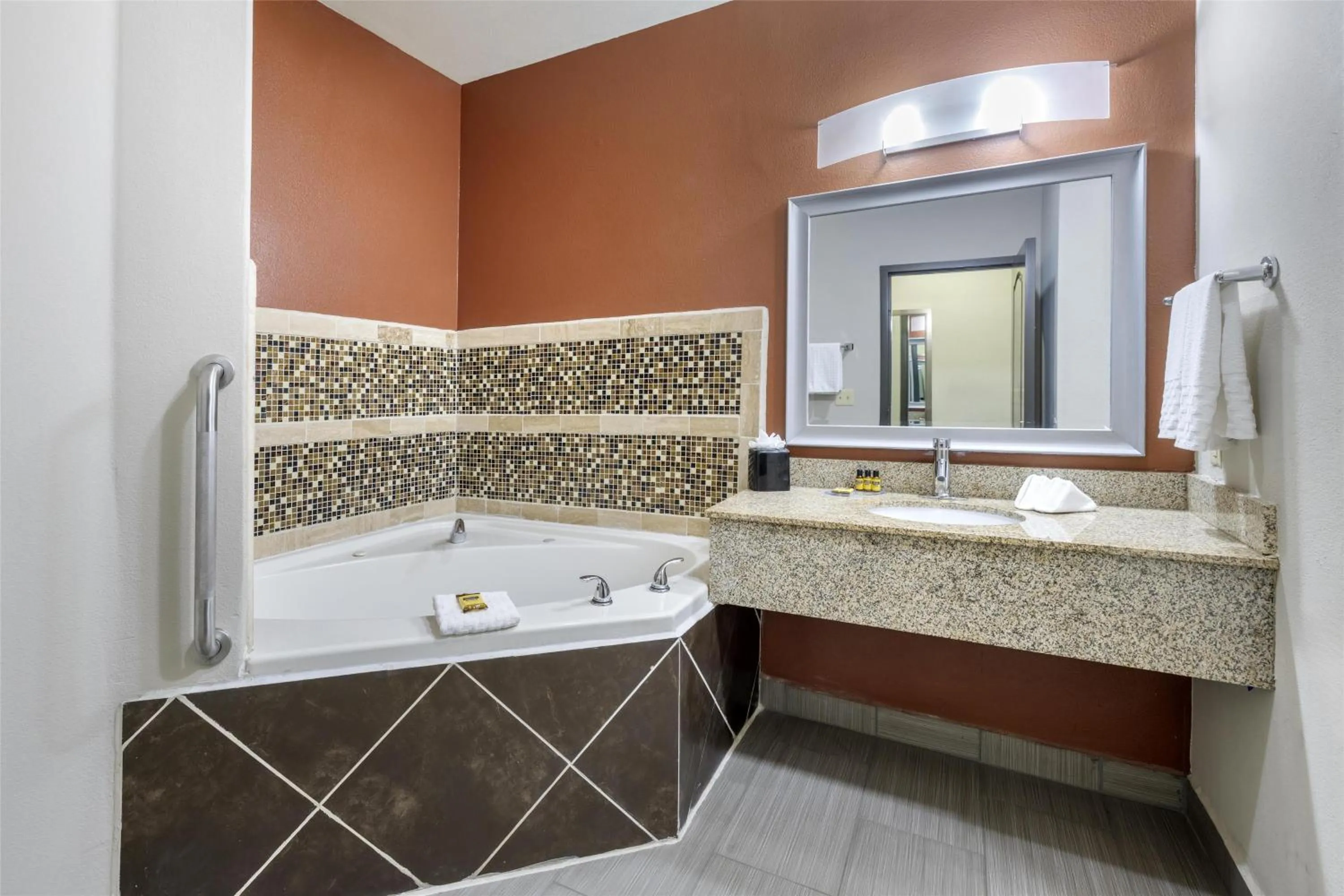 Bathroom in Best Western Plus Lee's Summit Hotel & Suites