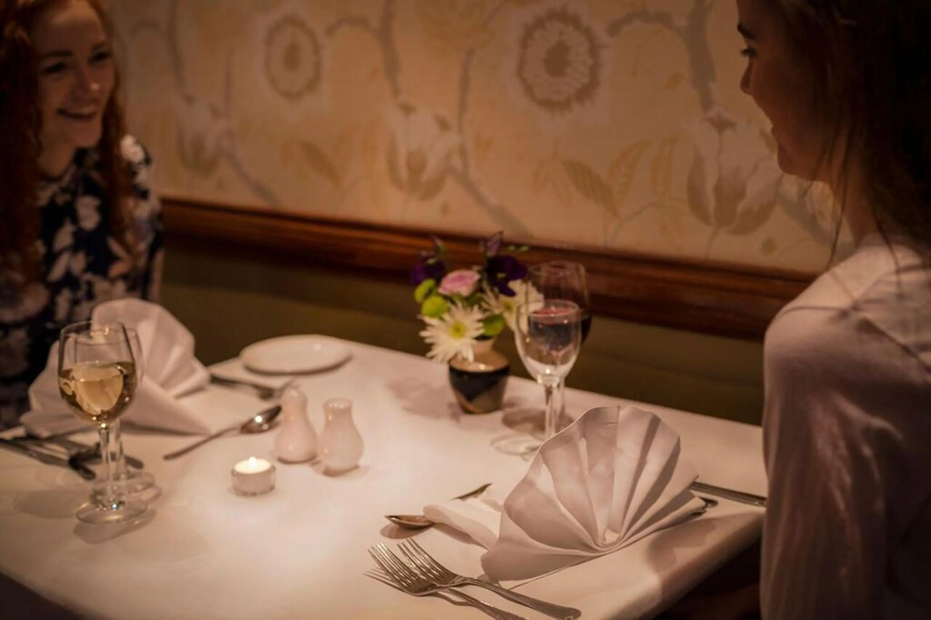Dining area in Breffni Arms Hotel