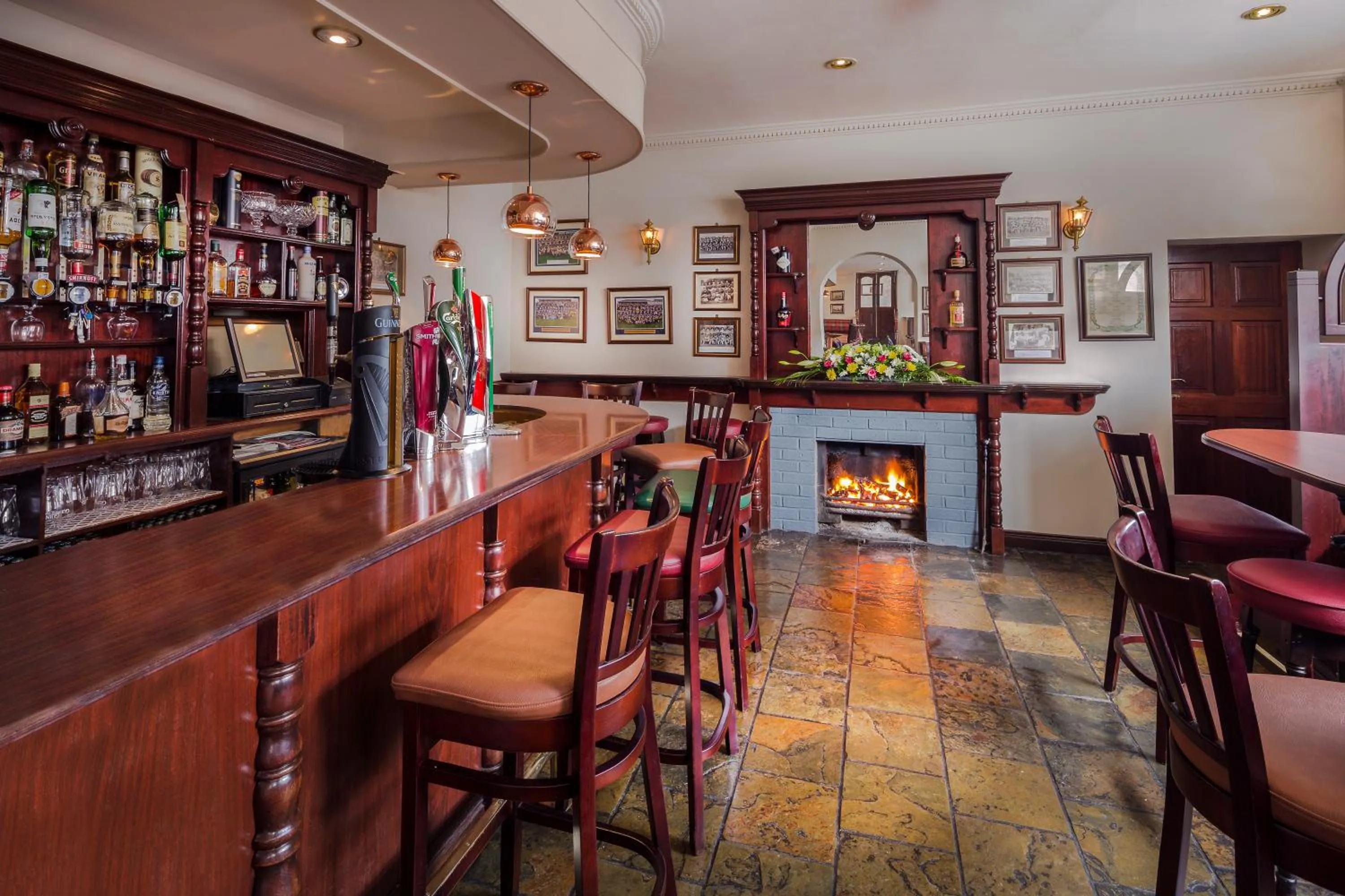 Autumn in Breffni Arms Hotel