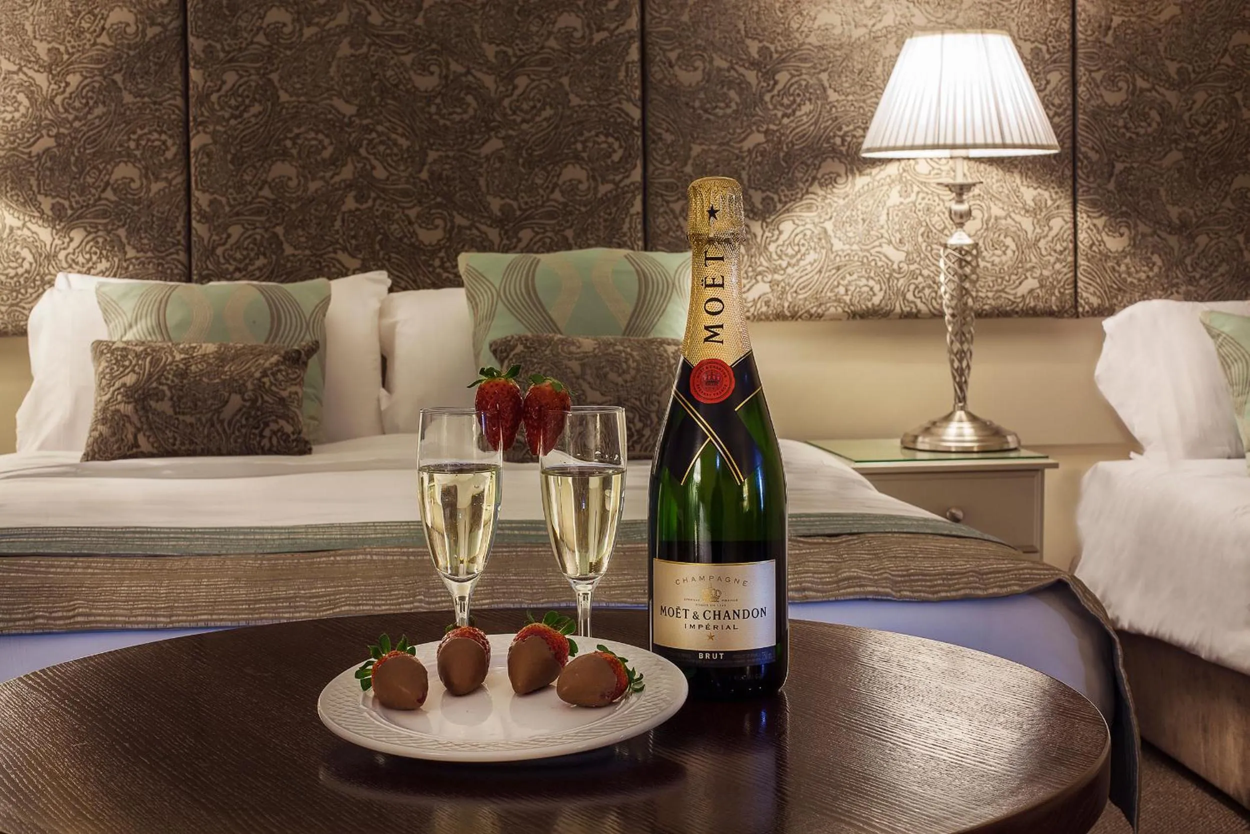 Food and drinks in Breffni Arms Hotel