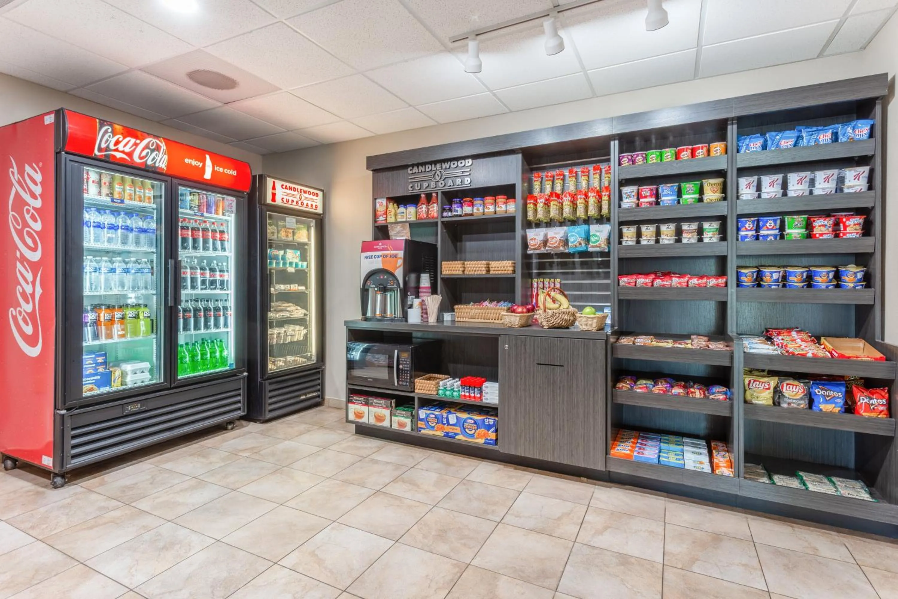 Breakfast in Candlewood Suites Aurora-Naperville by IHG