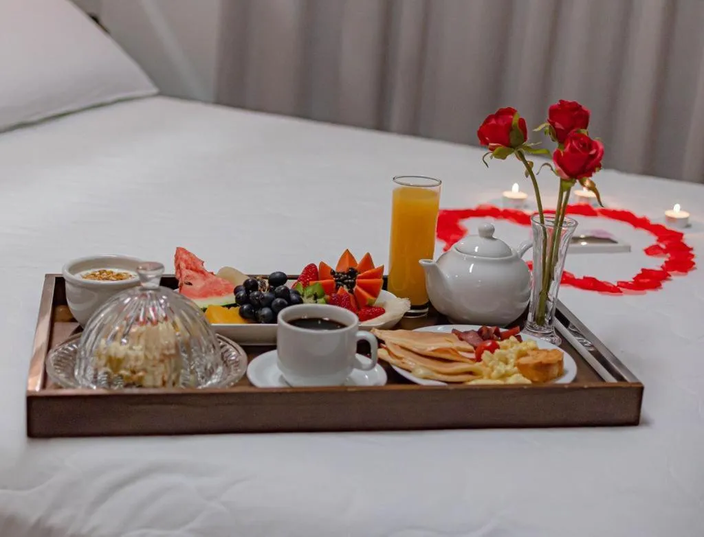Breakfast, Bed in Hotel Imperatriz Premium