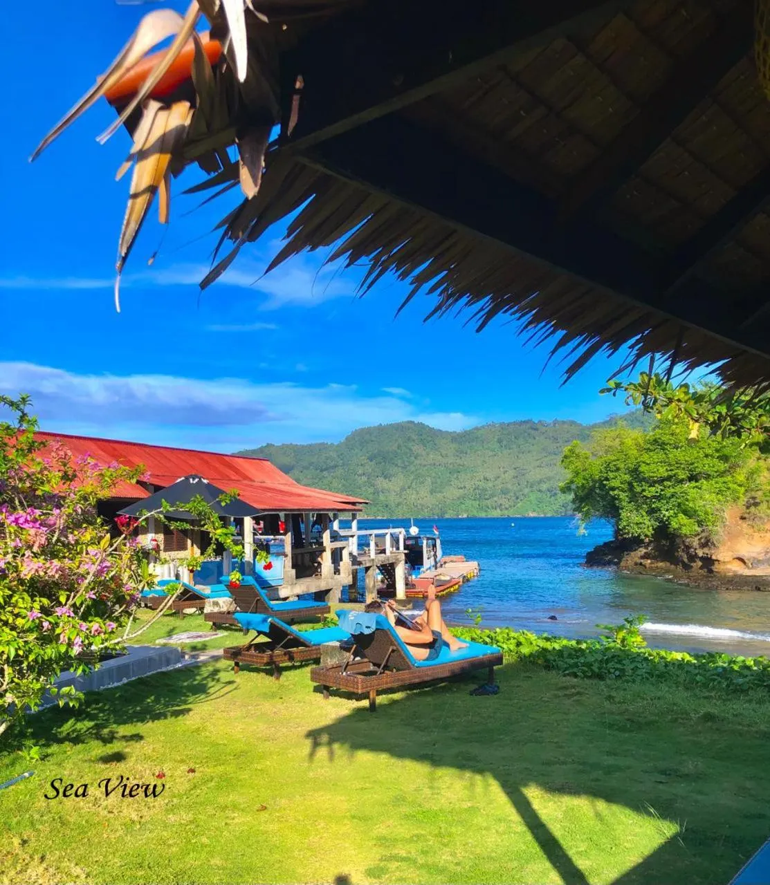 Sea view in Cocotinos Lembeh a Boutique Dive Lodge