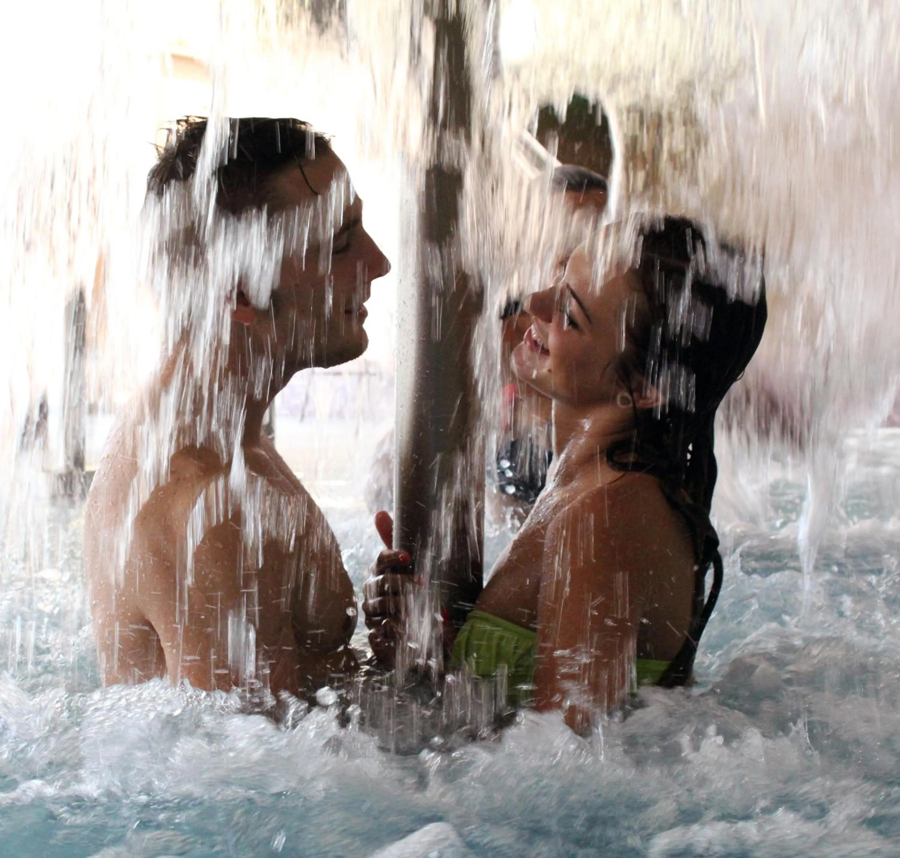 Swimming pool in Tó Wellness Hotel