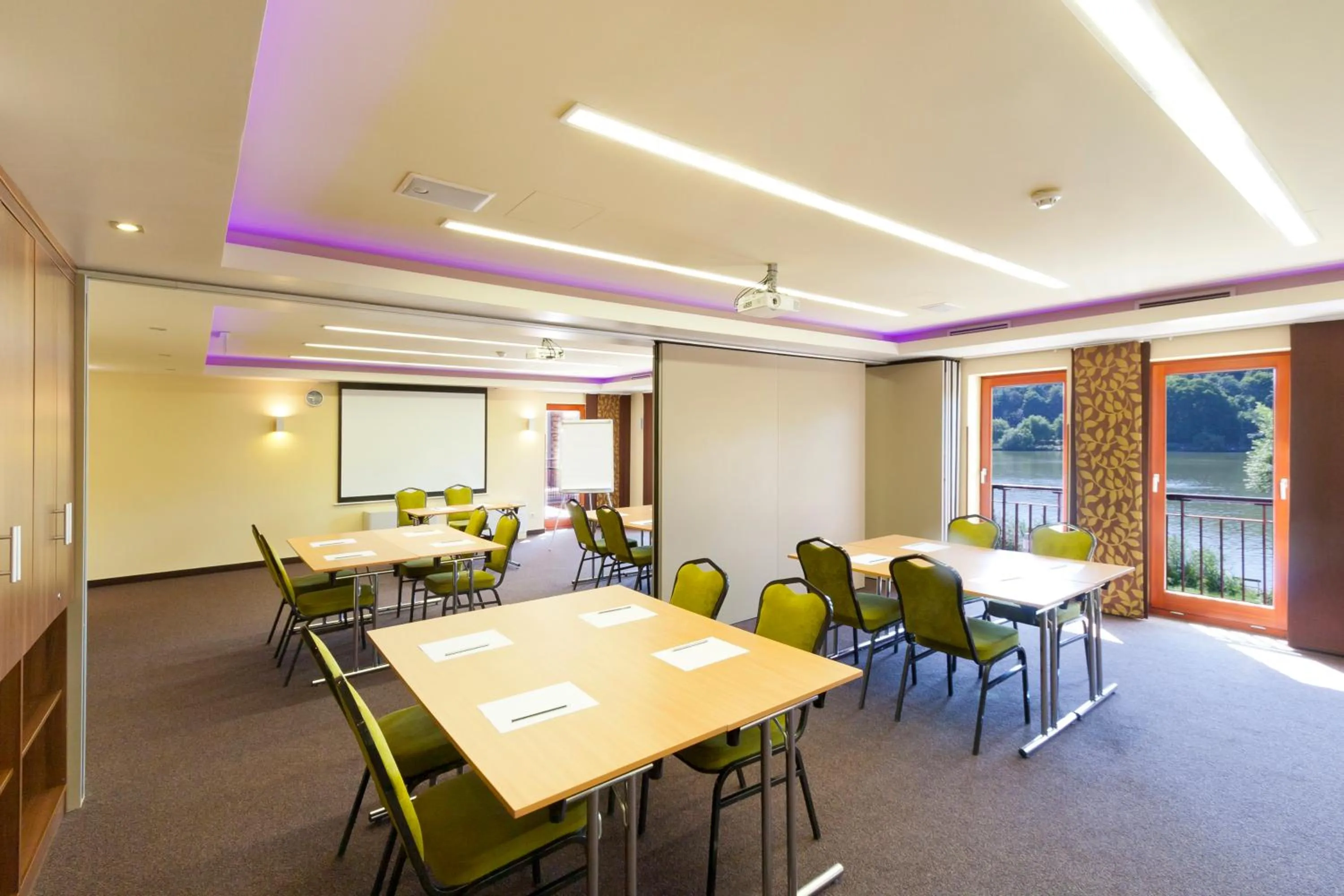 Meeting/conference room in Tó Wellness Hotel