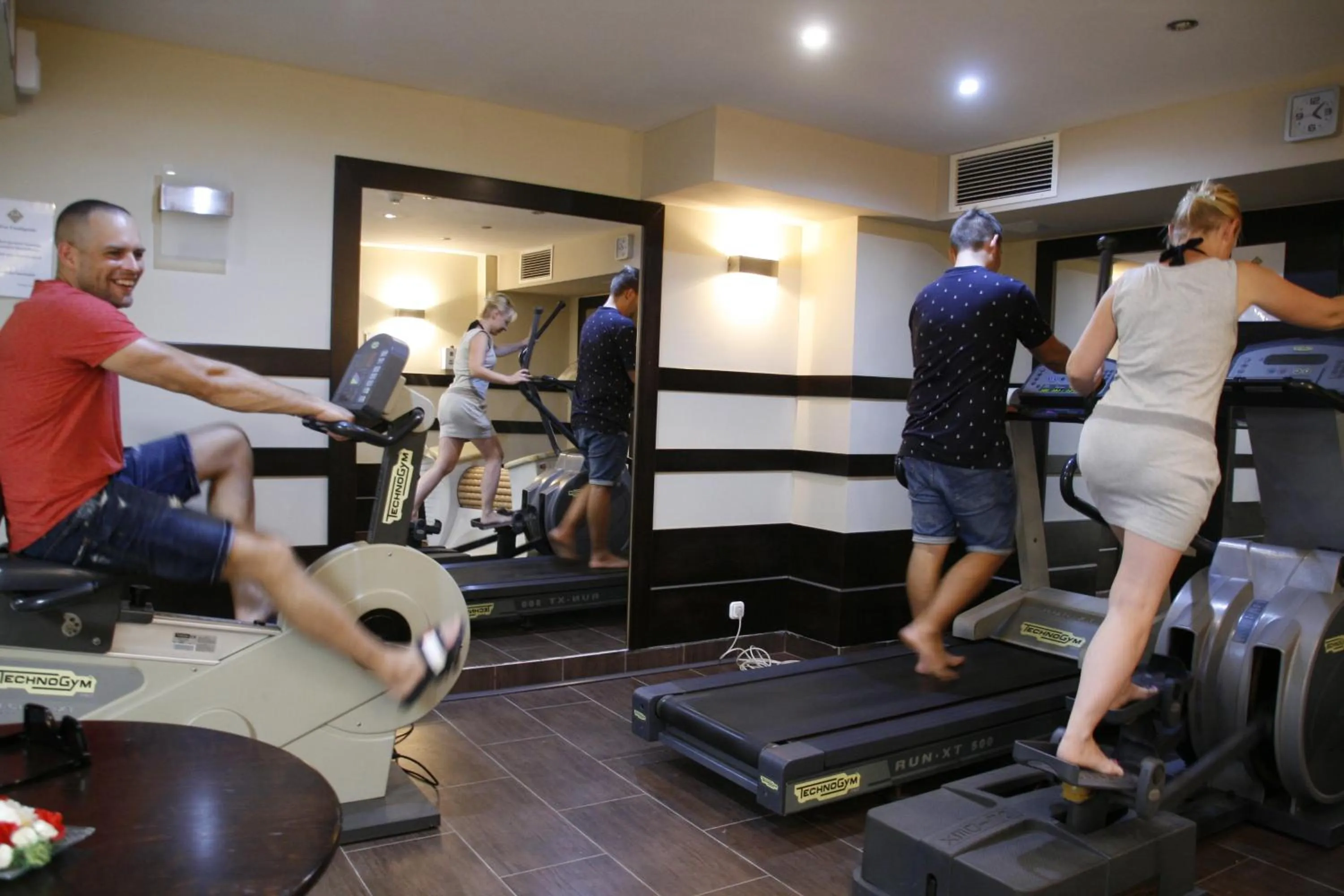 Fitness centre/facilities in Tó Wellness Hotel