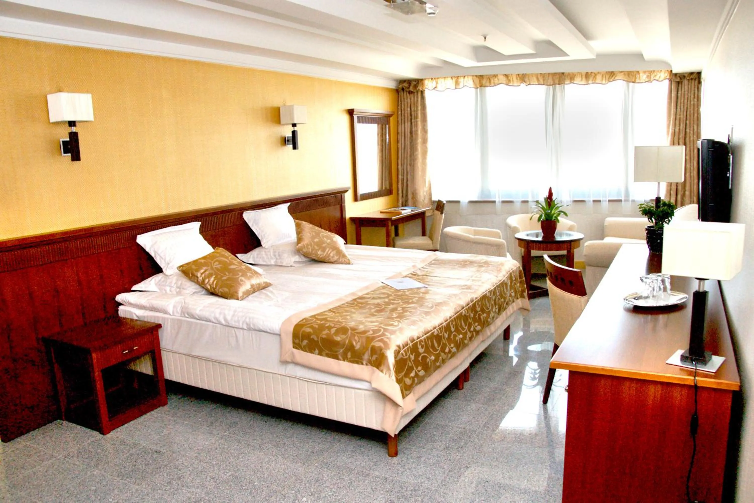 Photo of the whole room, Bed in Actor Hotel Budapest