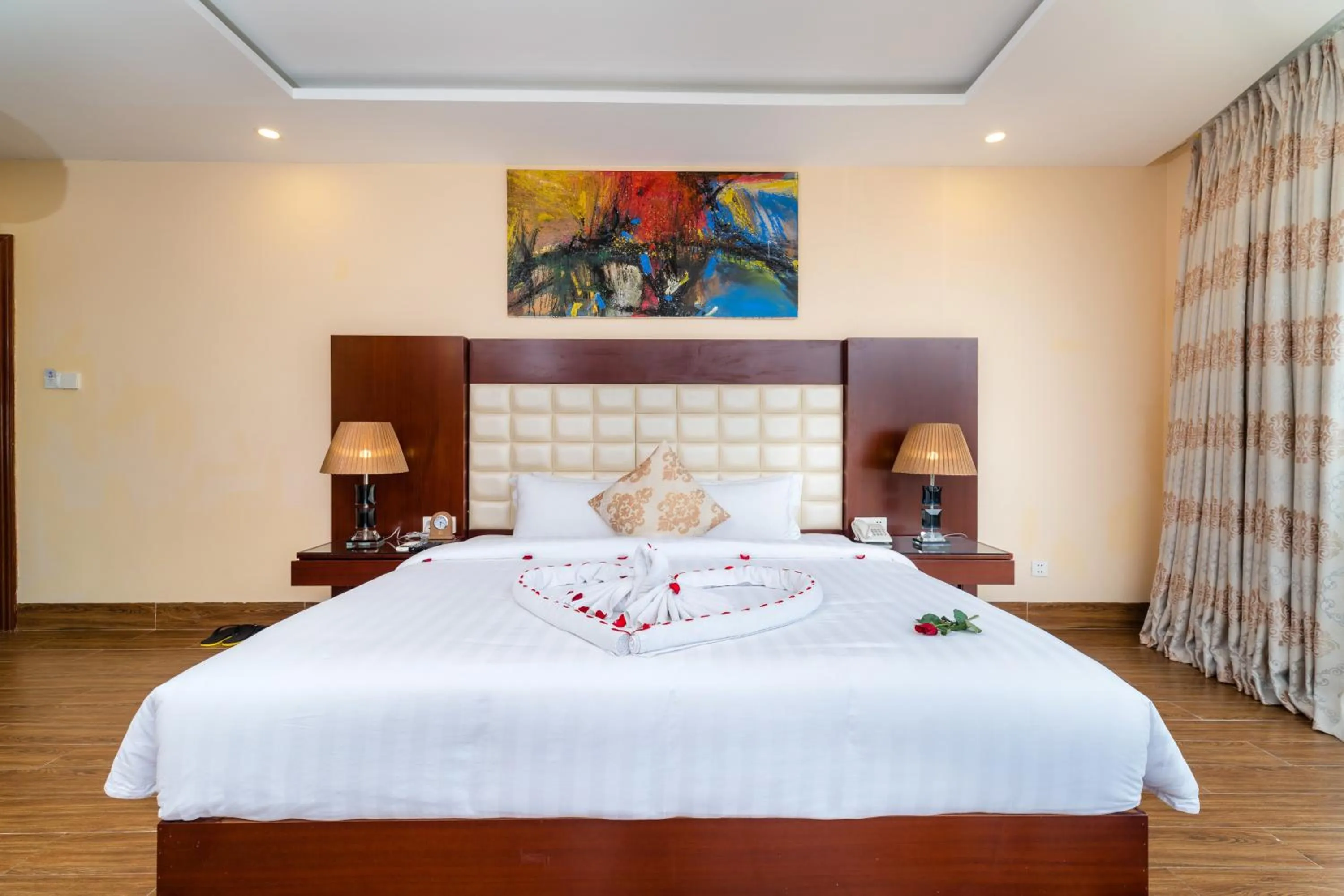 Bed in Nhat Minh Hotel and Apartment