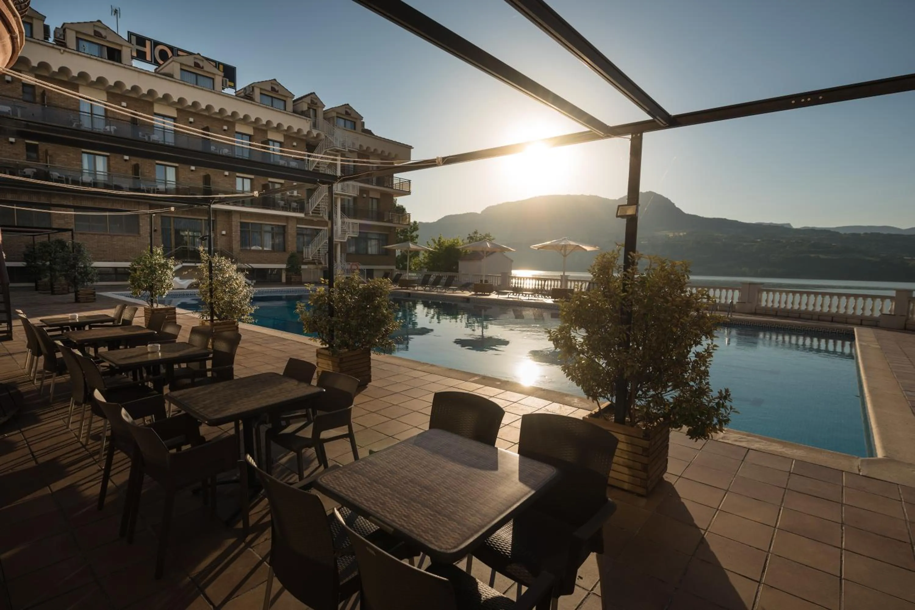 Swimming pool in Hotel Terradets