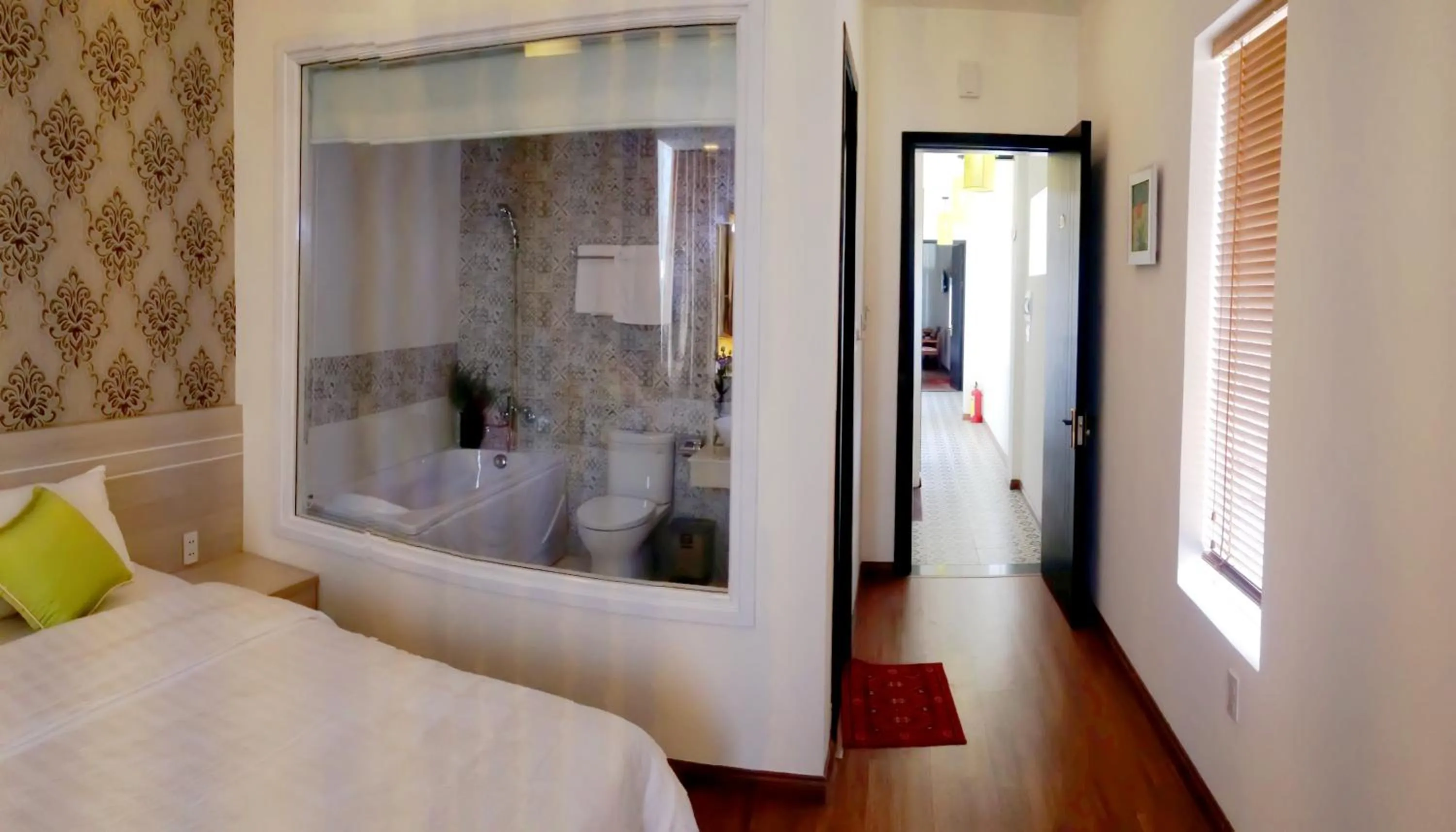 Bed in Flora Hotel Hue