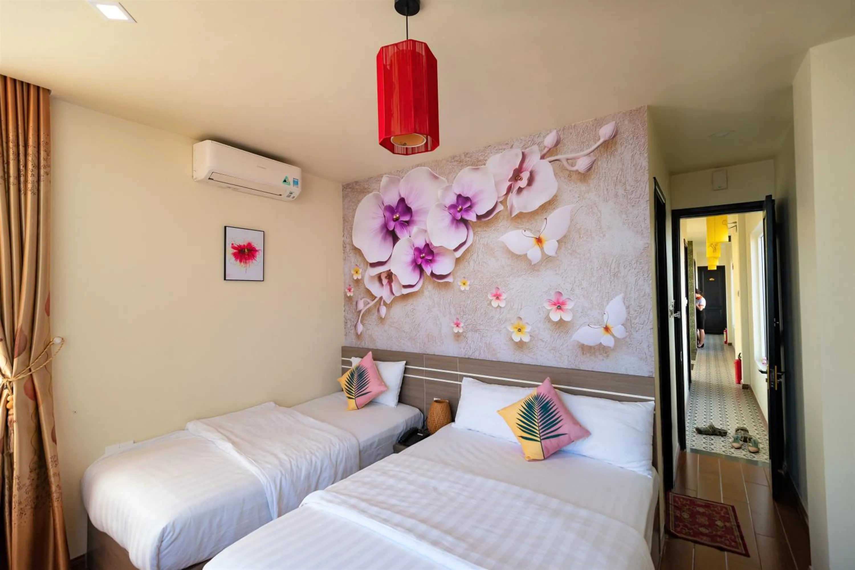 Bed in Flora Hotel Hue