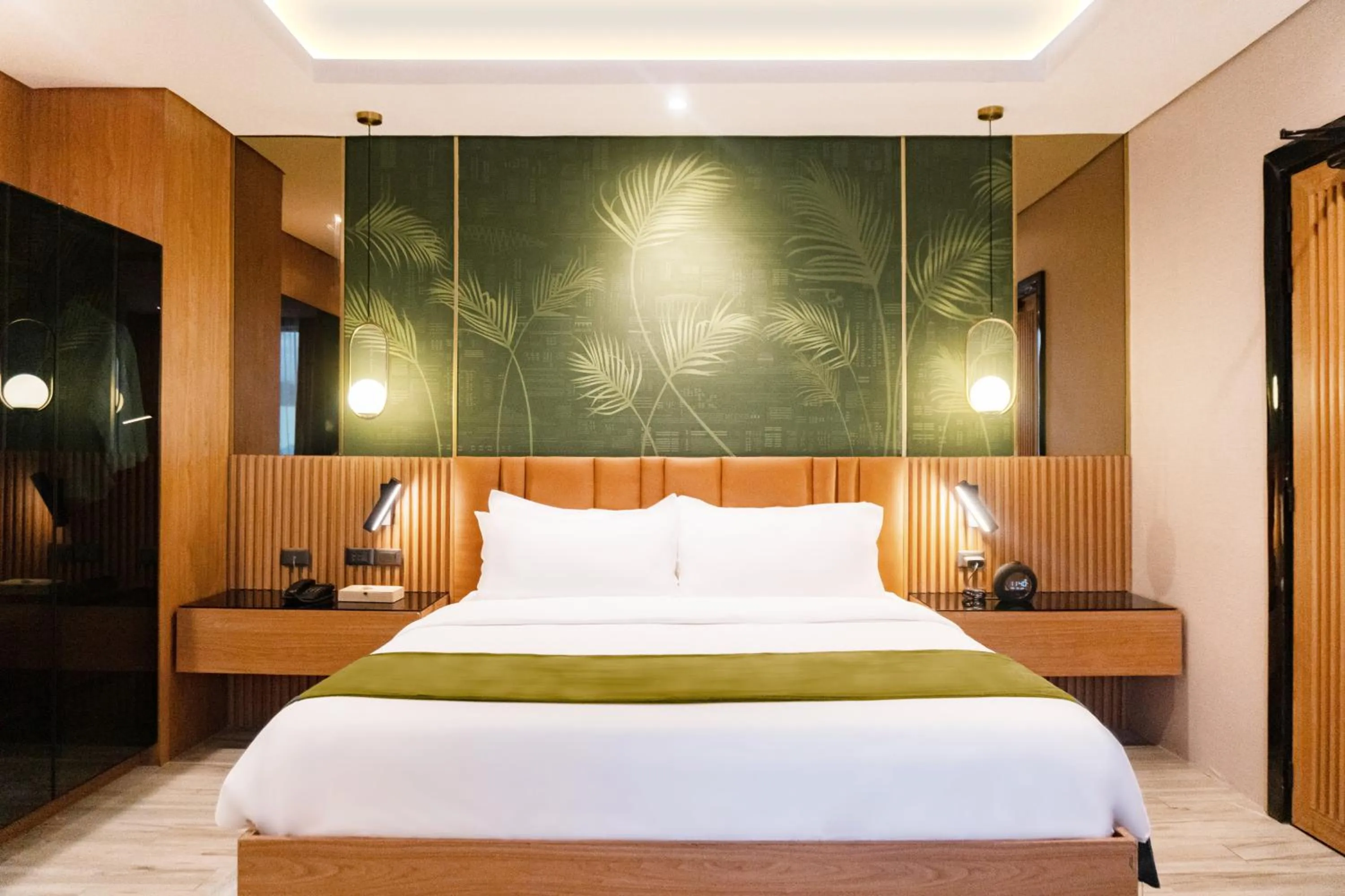 Bed in Ironwood Hotel