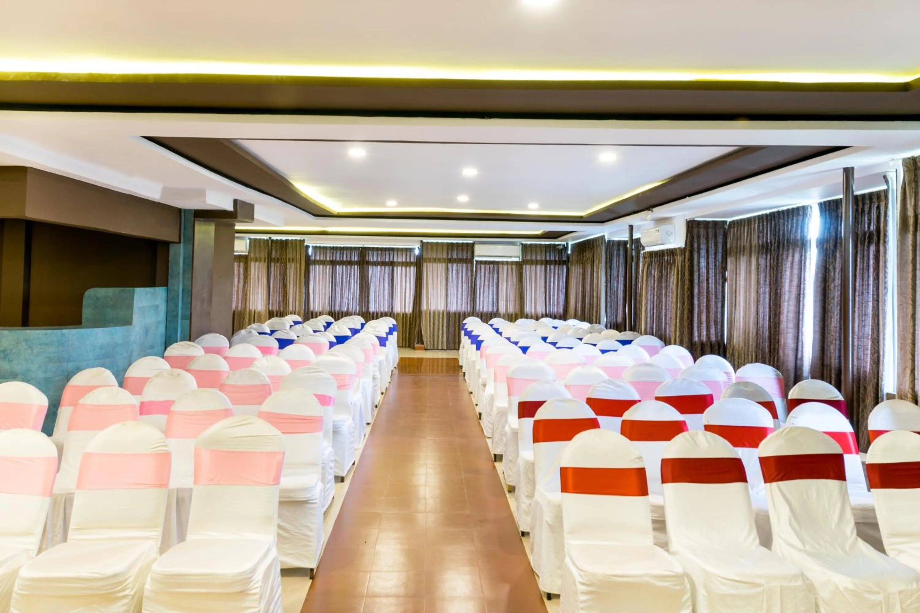 Banquet/Function facilities in Octave Hotel and Spa - JP Nagar
