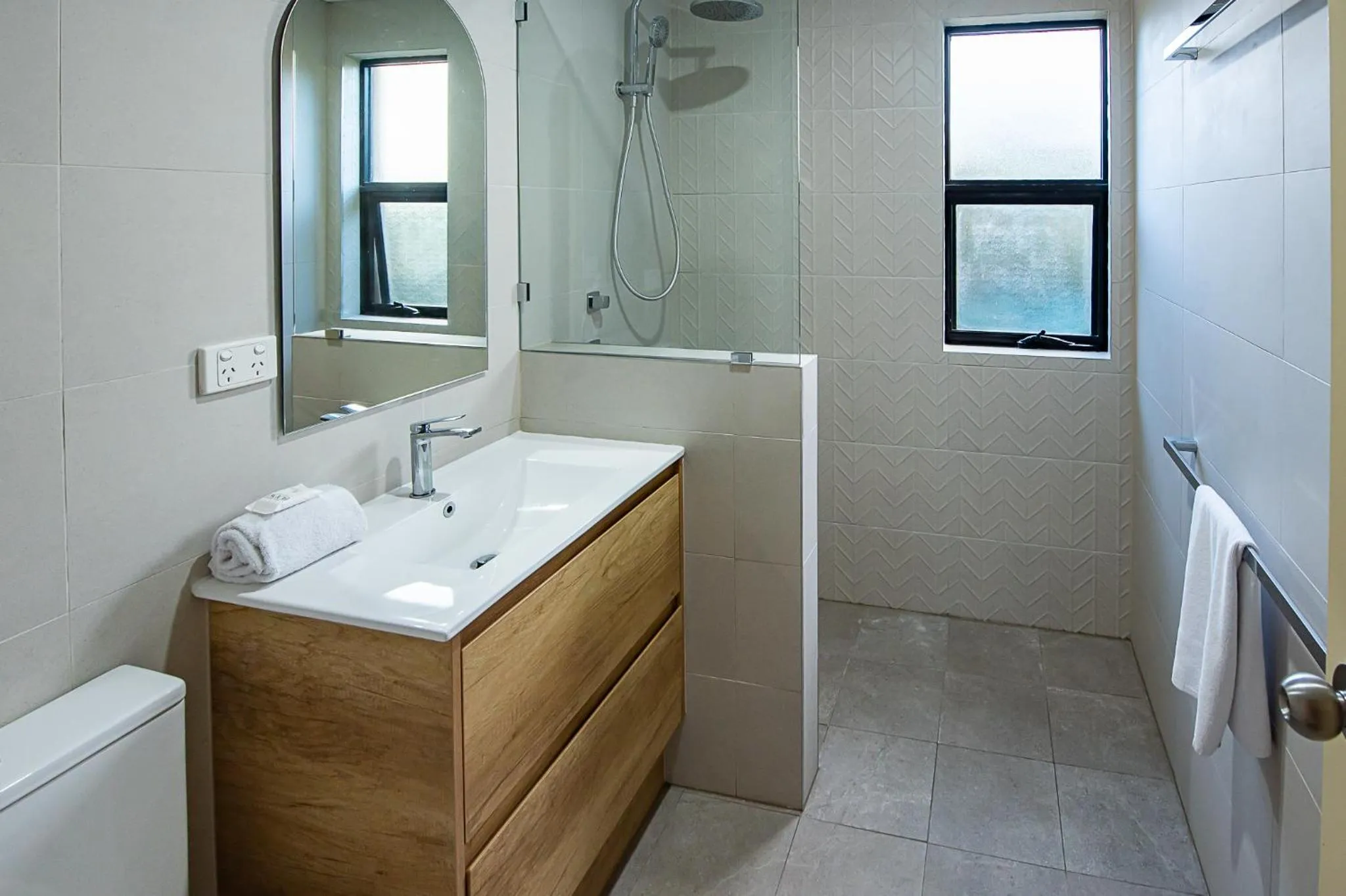 Shower in Dunsborough Beach Cottages