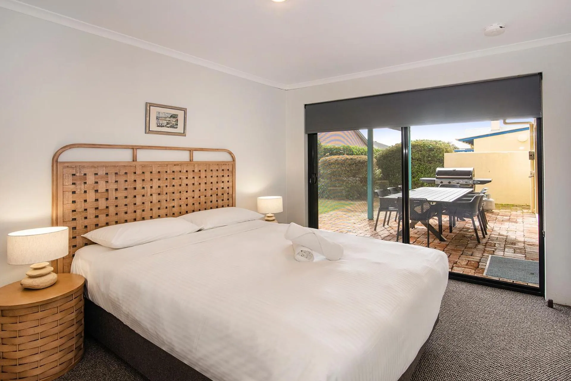 Patio, Bed in Dunsborough Beach Cottages