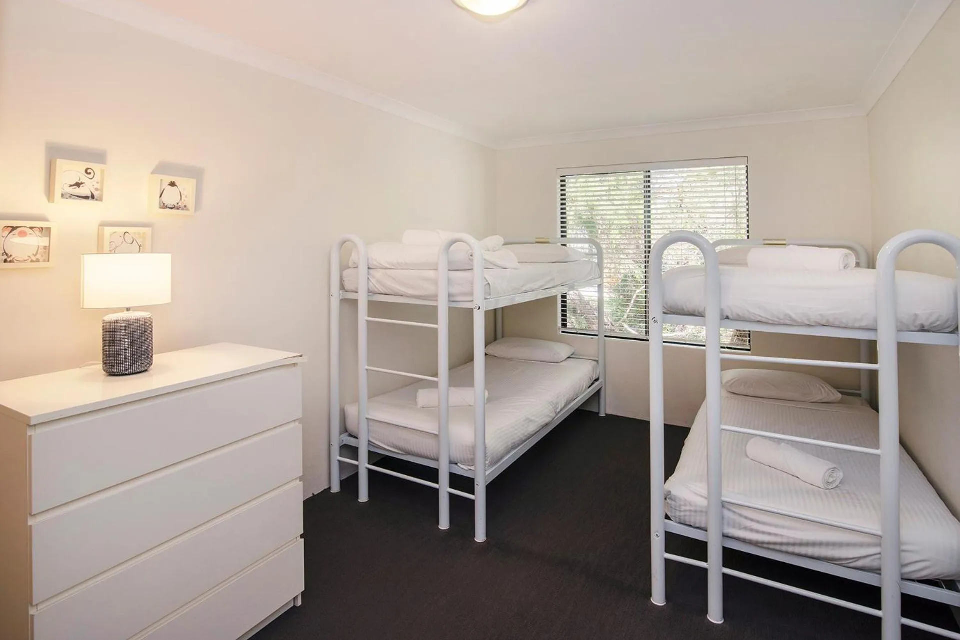 Bedroom, Bed in Dunsborough Beach Cottages