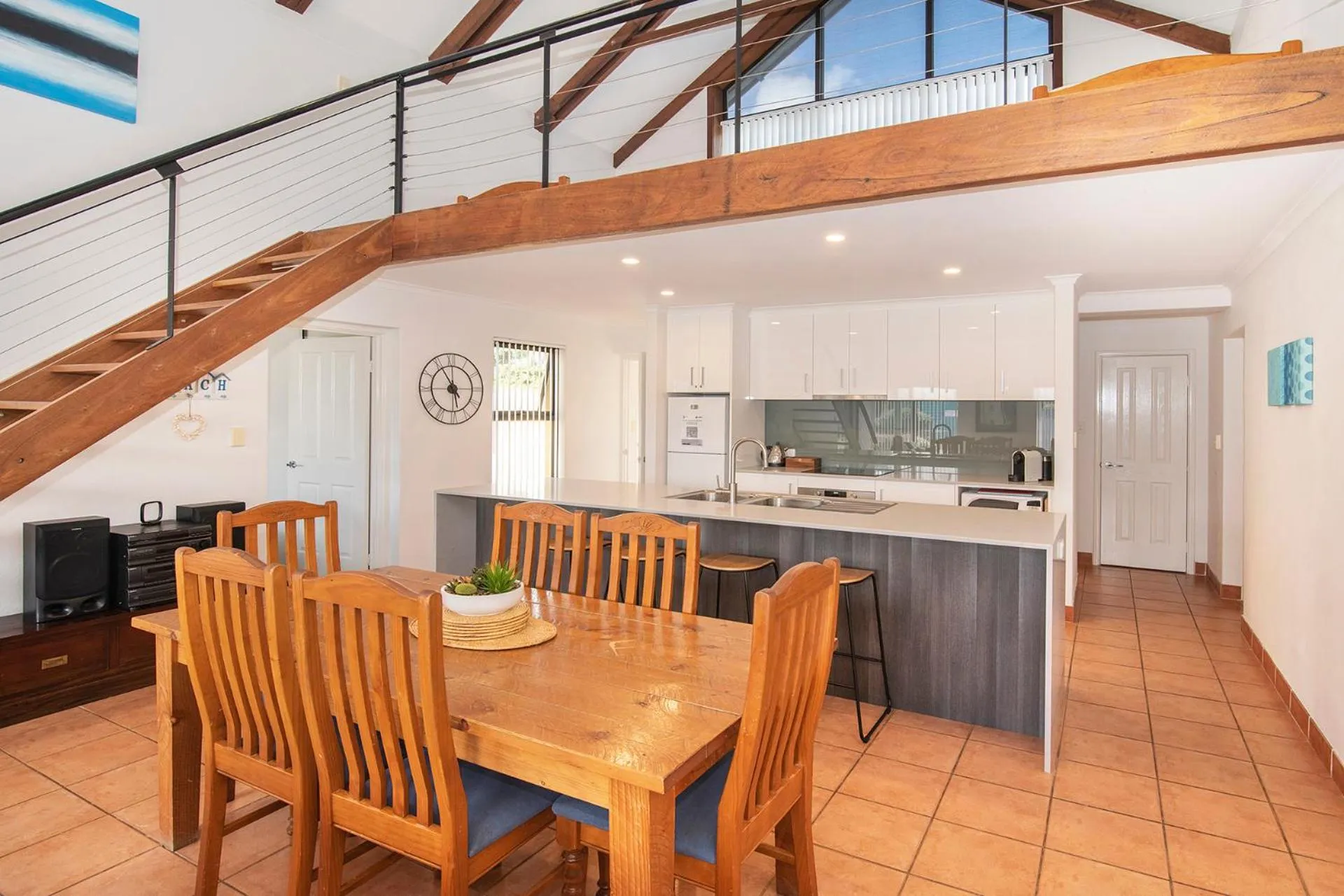 Kitchen or kitchenette in Dunsborough Beach Cottages