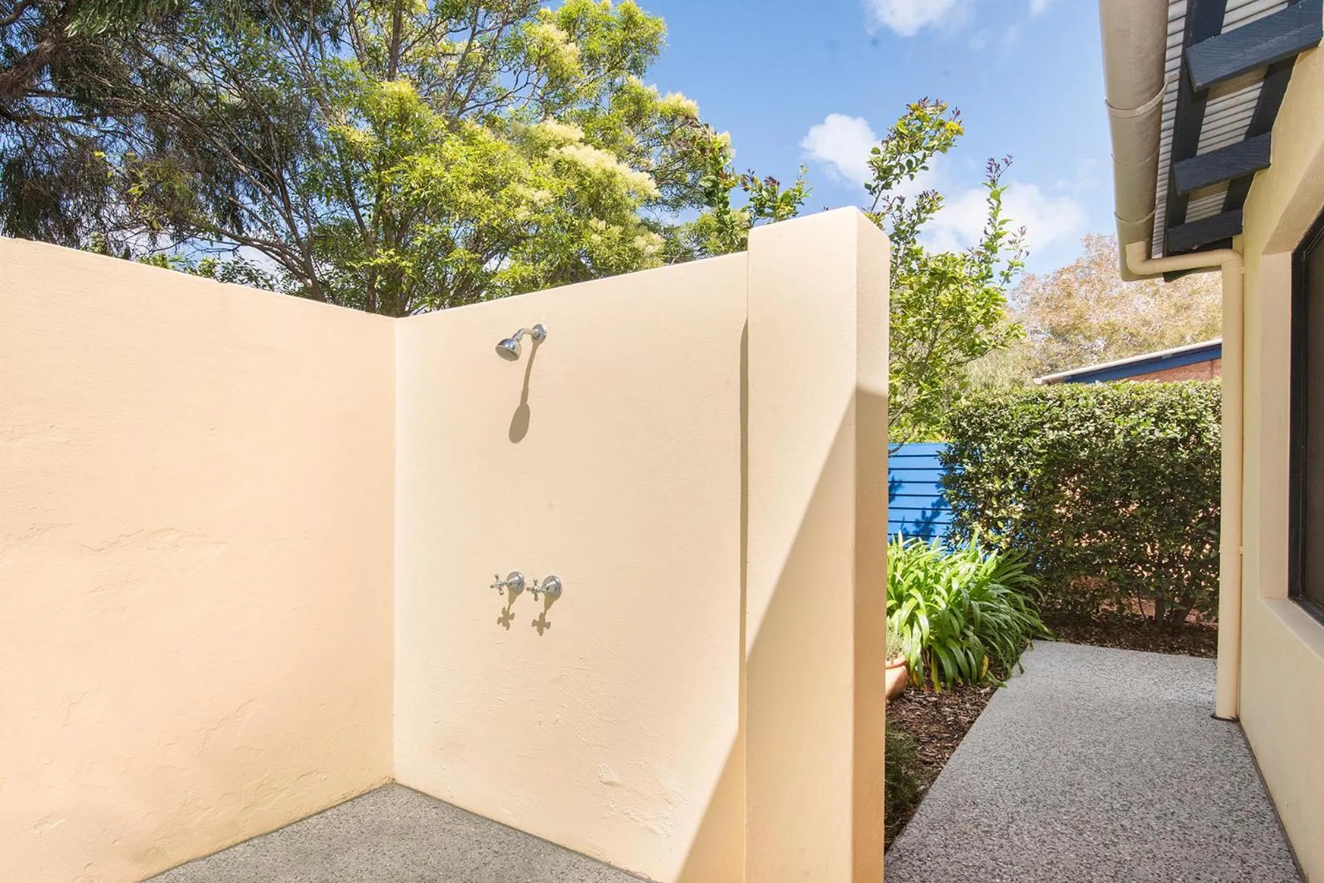 Shower in Dunsborough Beach Cottages