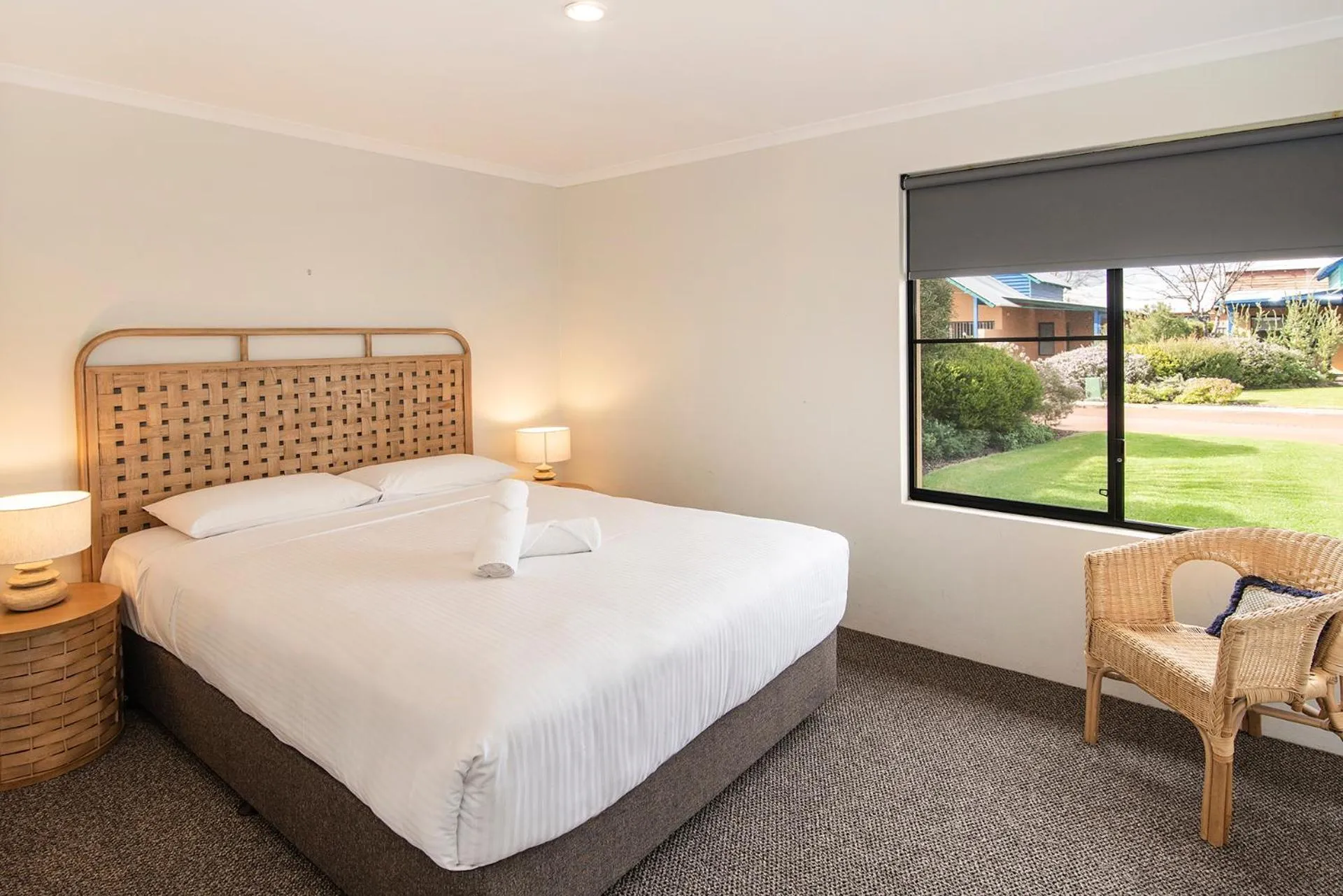 Bedroom, Bed in Dunsborough Beach Cottages