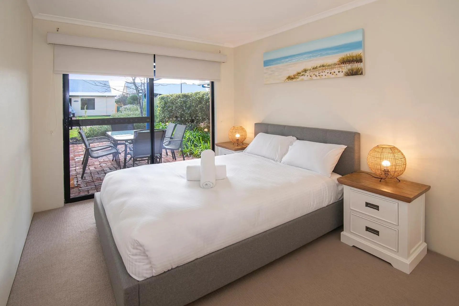 Bedroom, Bed in Dunsborough Beach Cottages