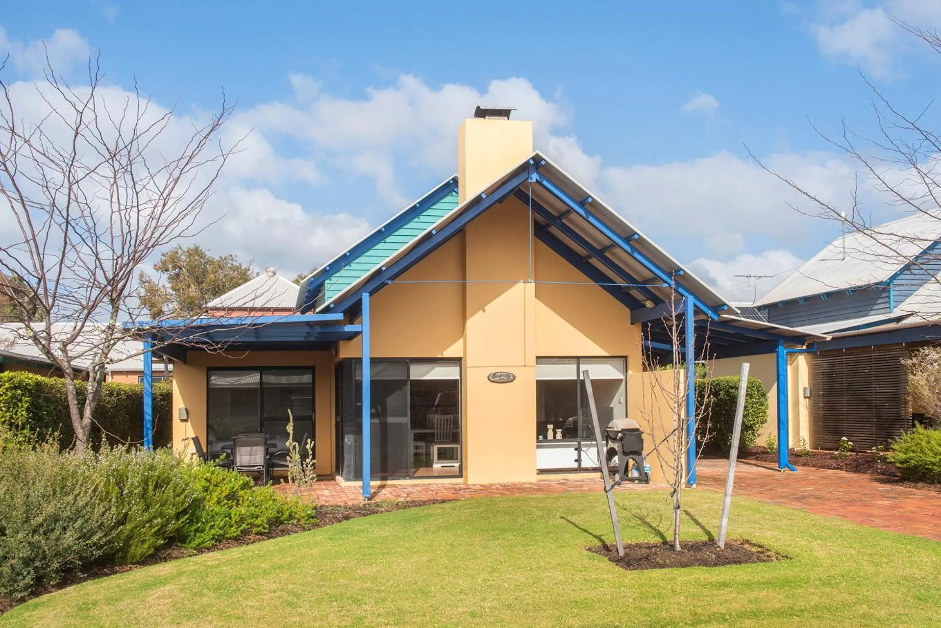 Spring in Dunsborough Beach Cottages