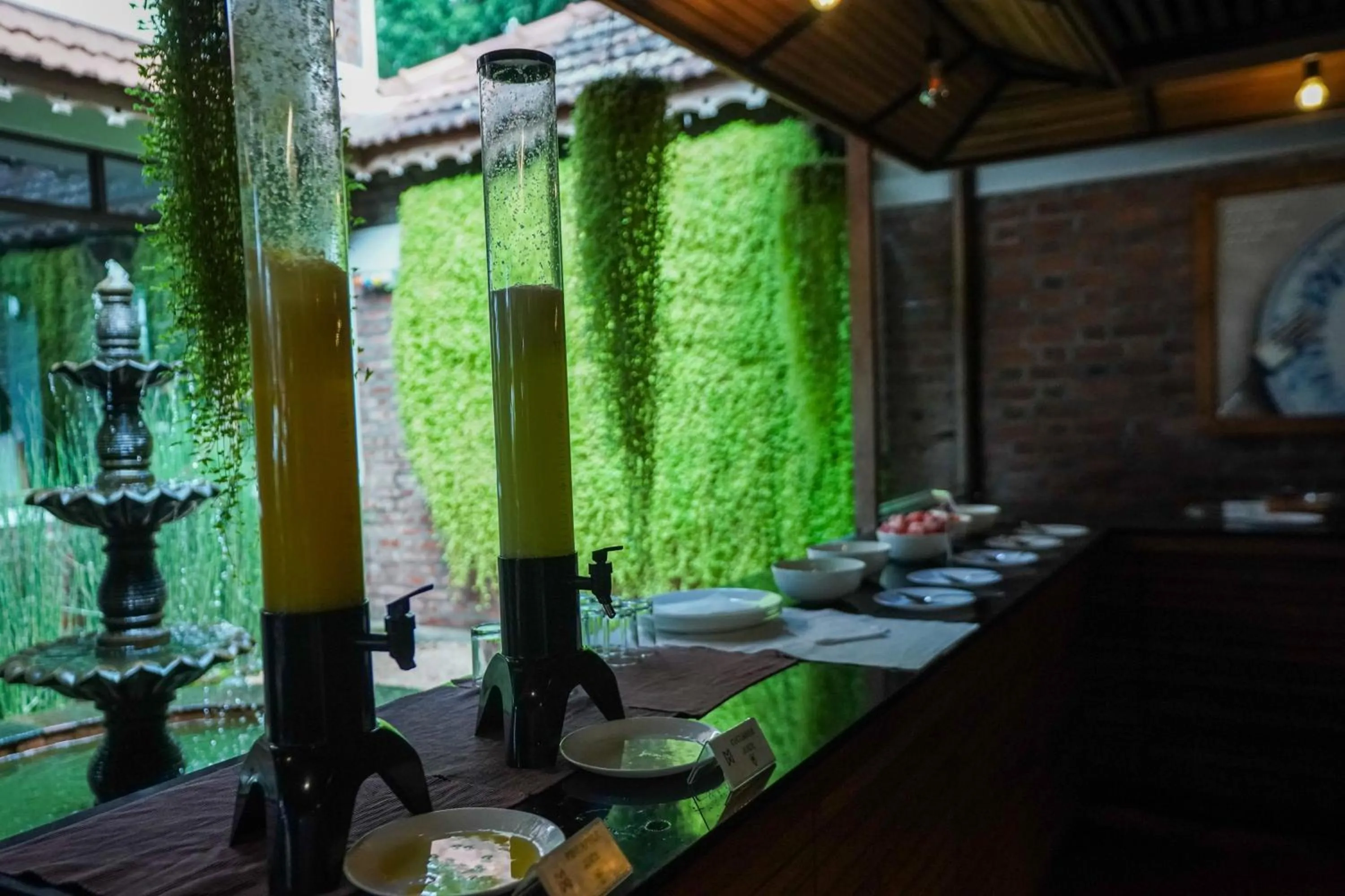 Restaurant/places to eat in Mount Xanadu Resorts