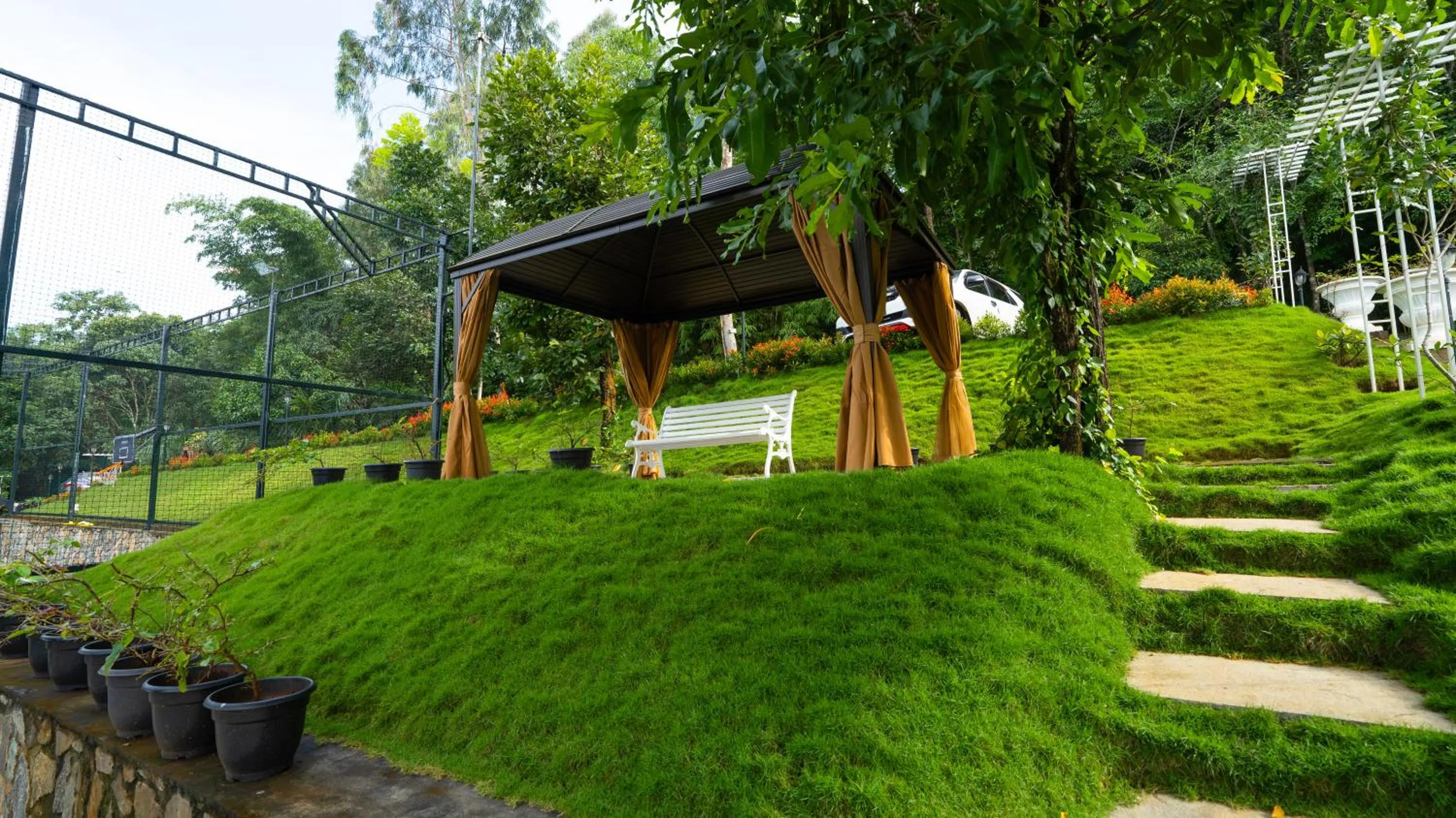 Property building in Mount Xanadu Resorts