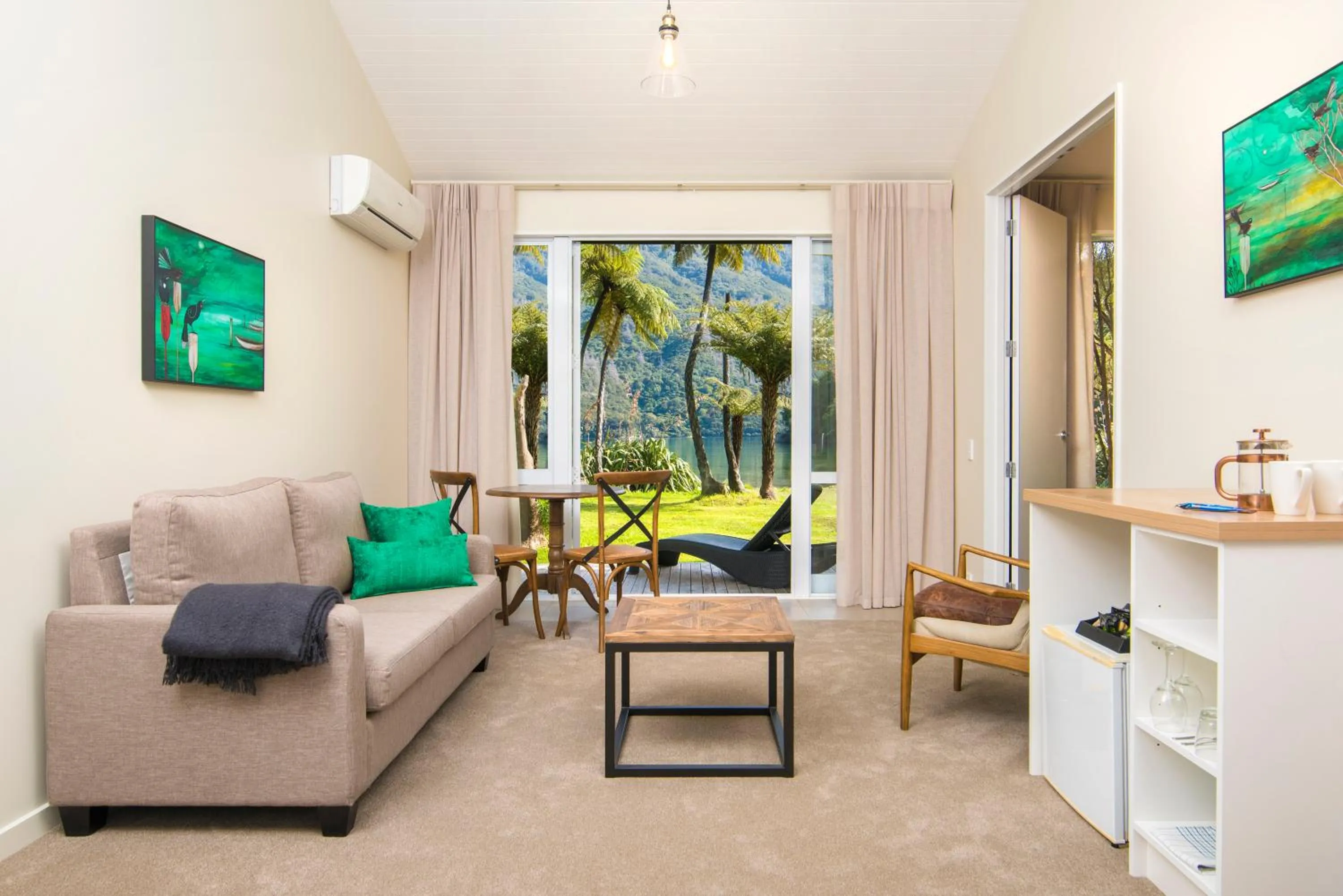 Living room in Furneaux Lodge