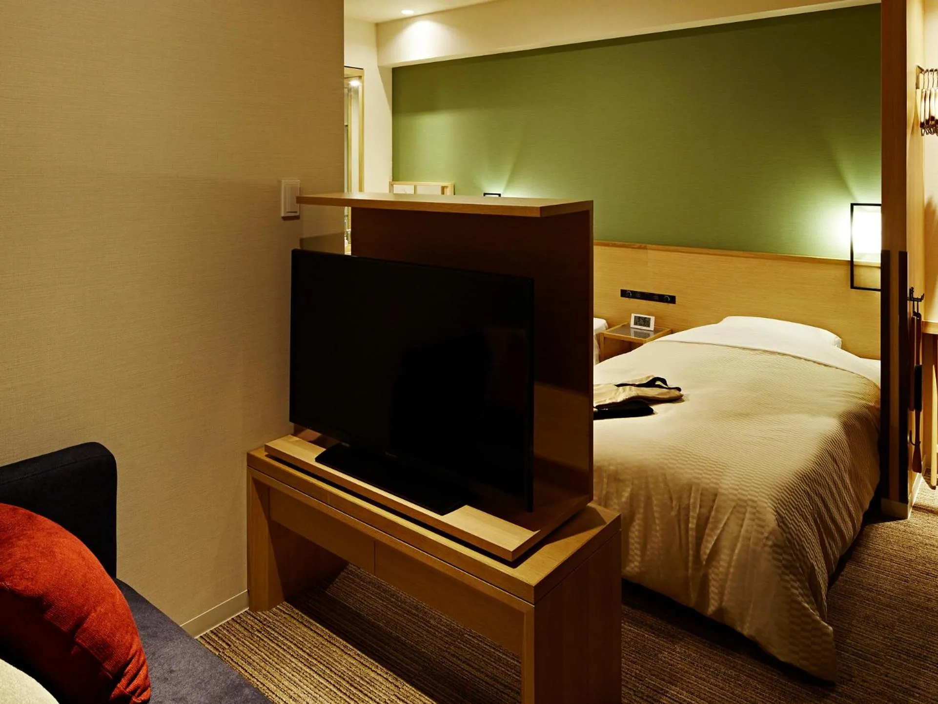 TV and multimedia, Bed in Candeo Hotels Matsuyama Okaido