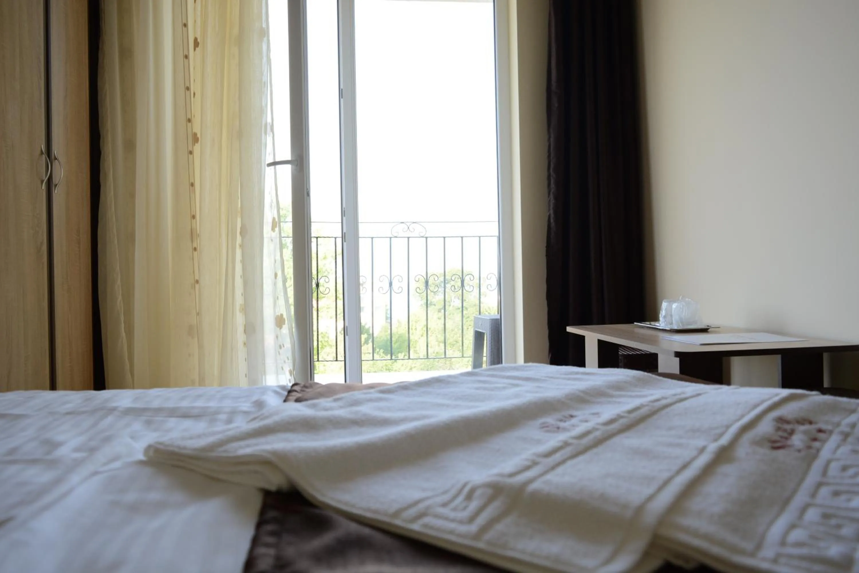 Street view, Bed in Hotel MareMar