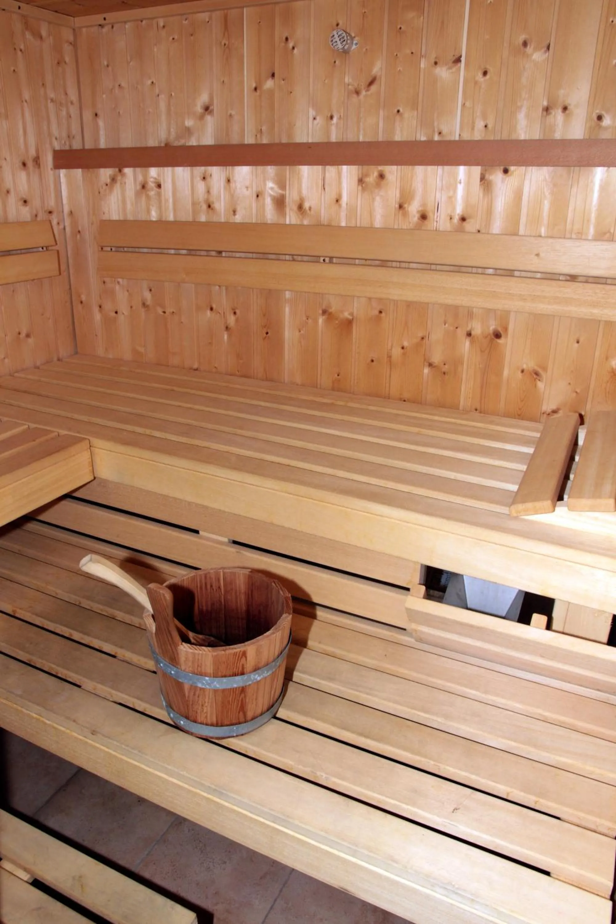 Spa and wellness centre/facilities in Albares