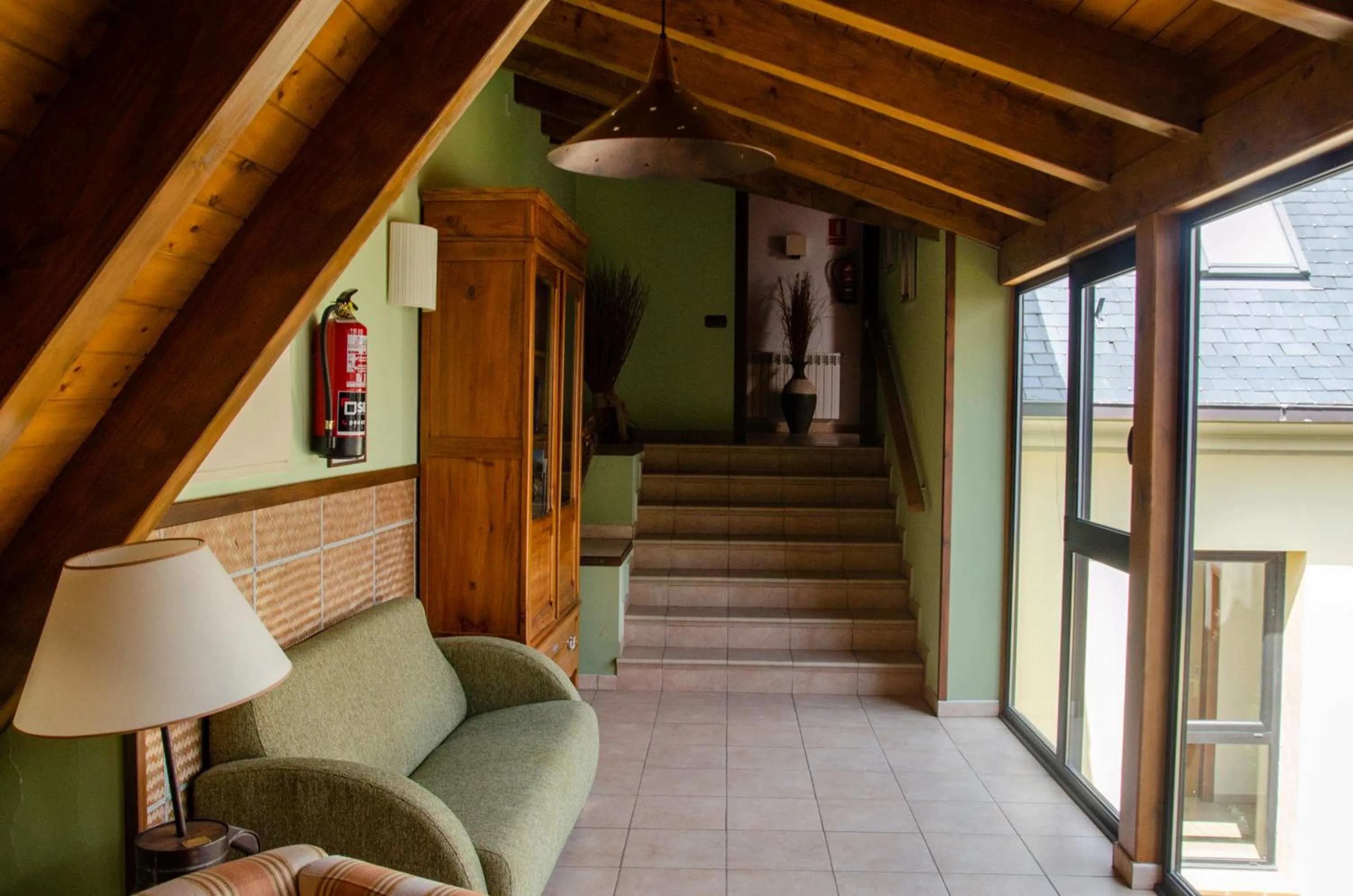 Area and facilities in Albares