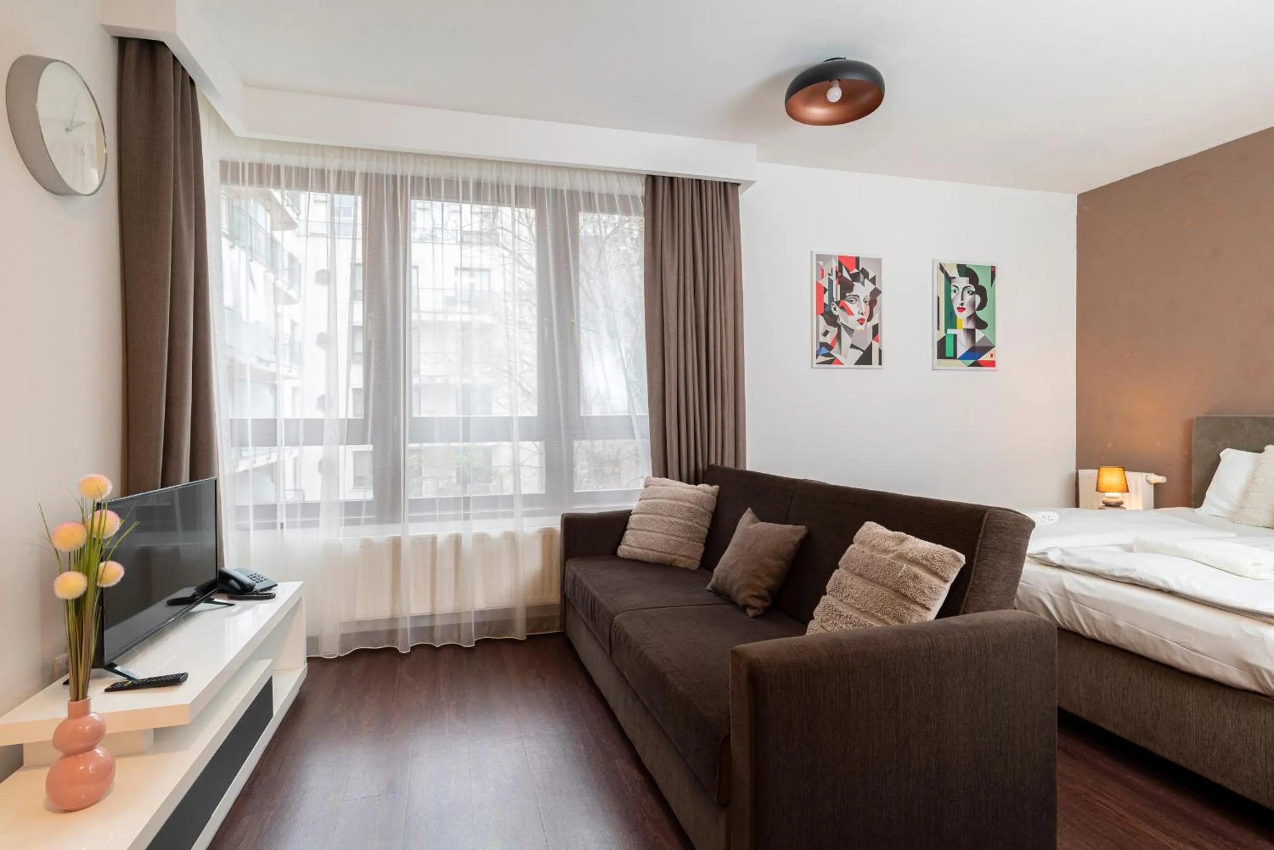 Living room, Bed in Gozsdu Court Budapest