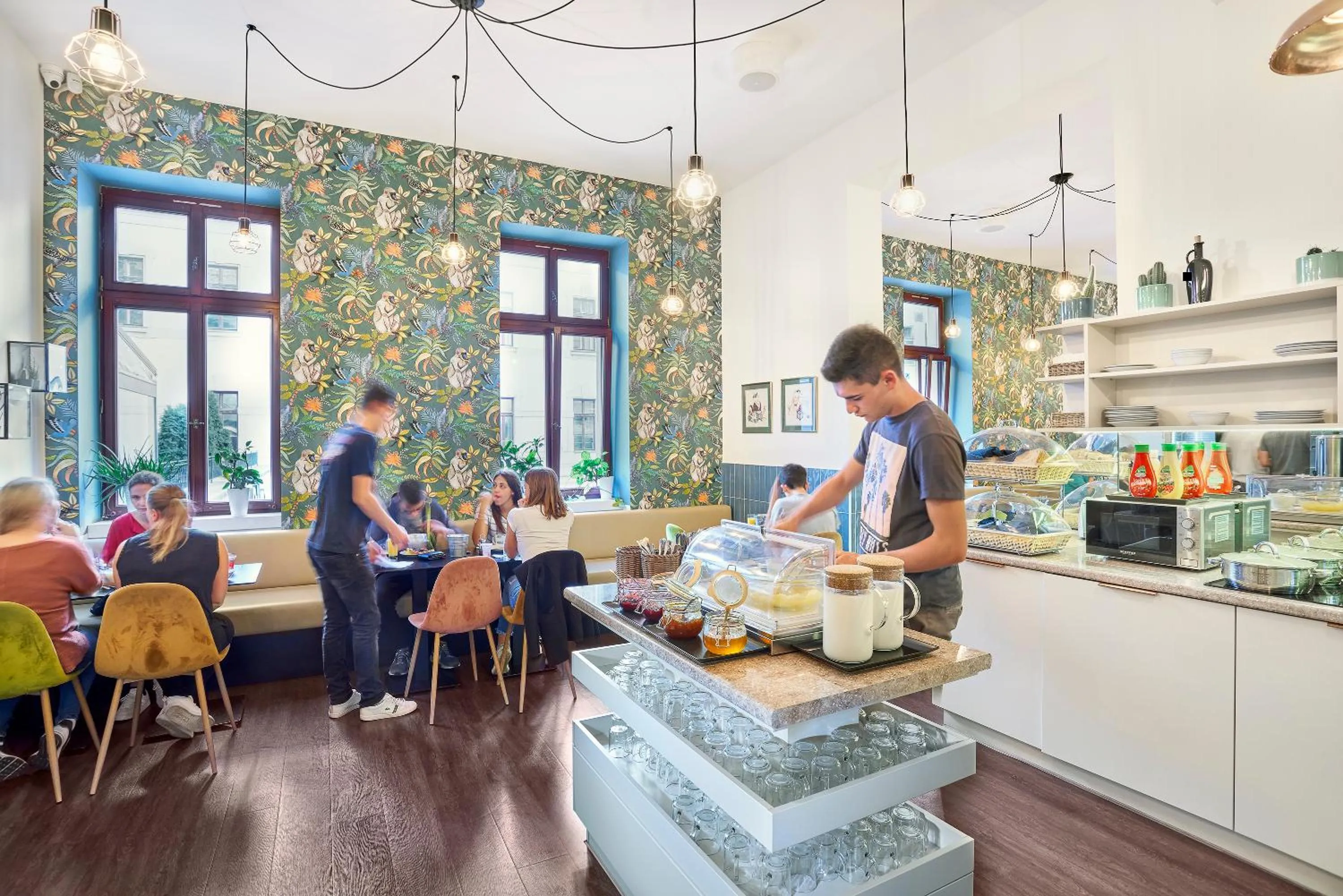 Restaurant/places to eat in Gozsdu Court Budapest