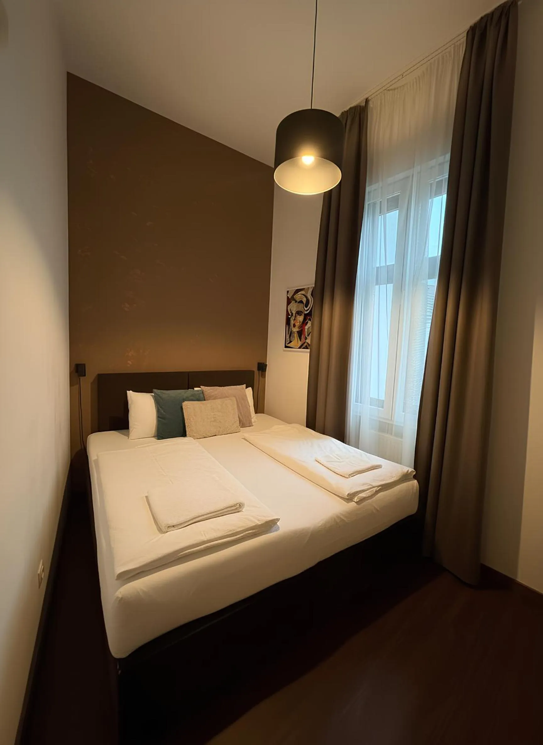 Bed in Gozsdu Court Budapest