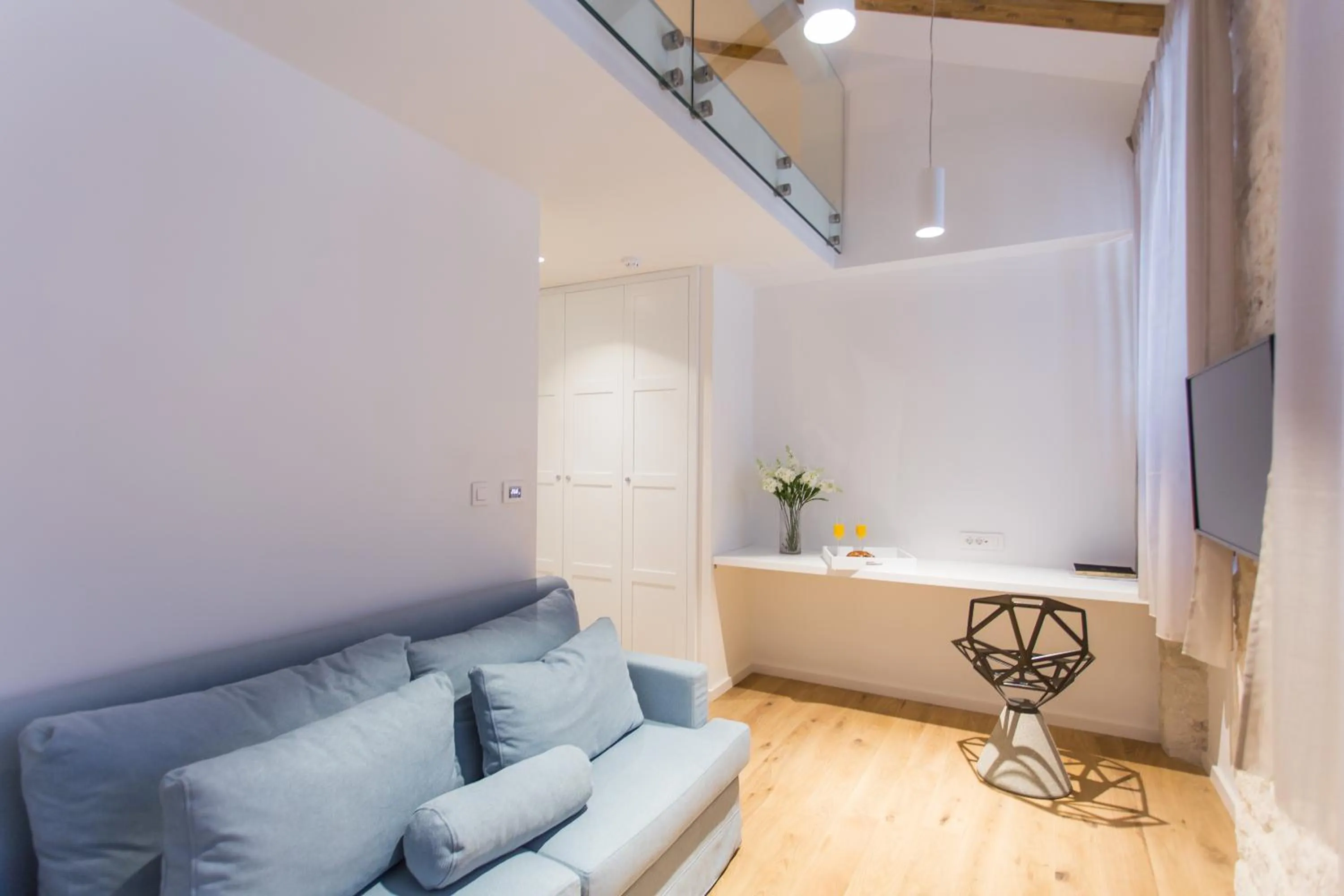 Living room in Bifora Heritage Hotel