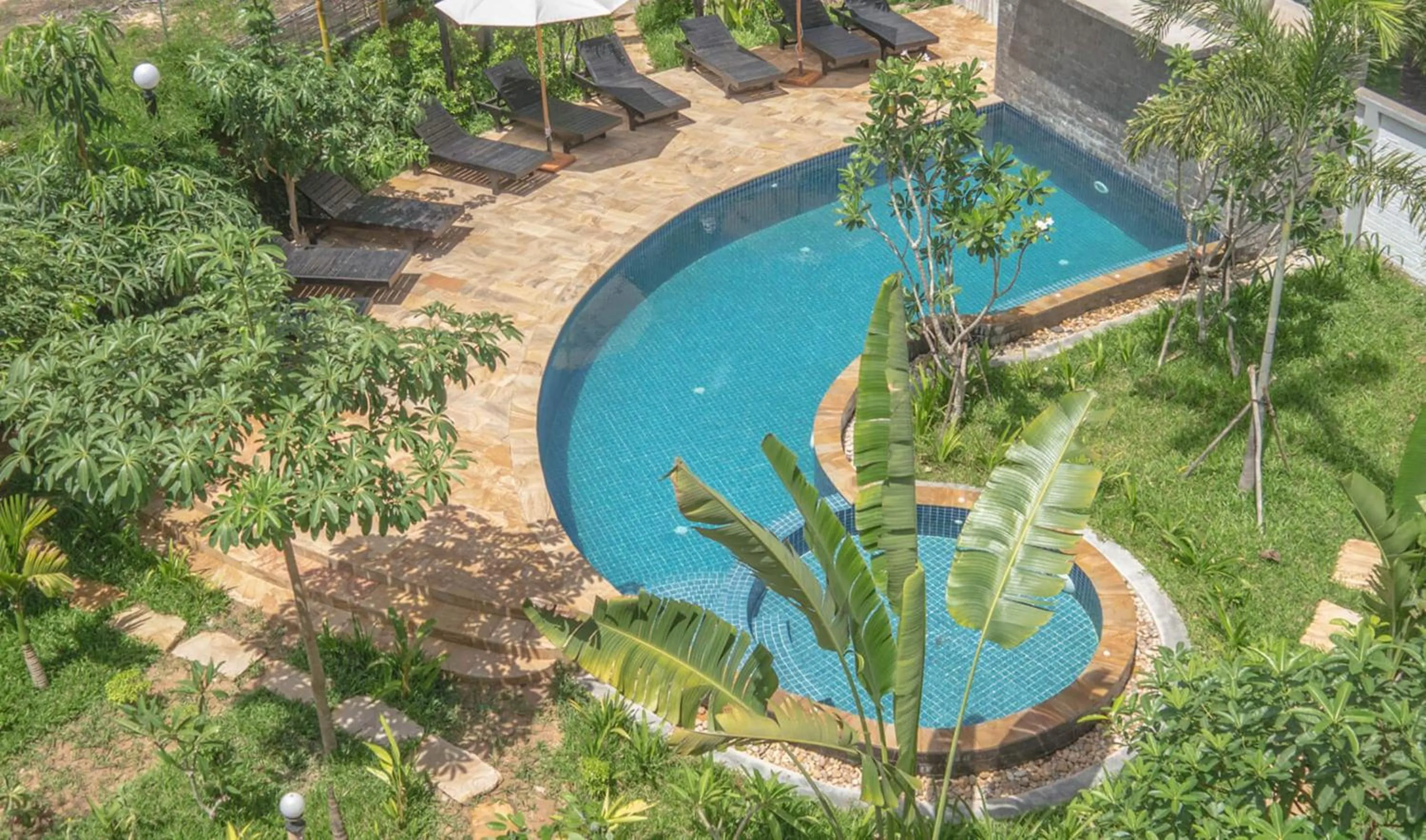 Swimming pool in Hak Boutique Hotel