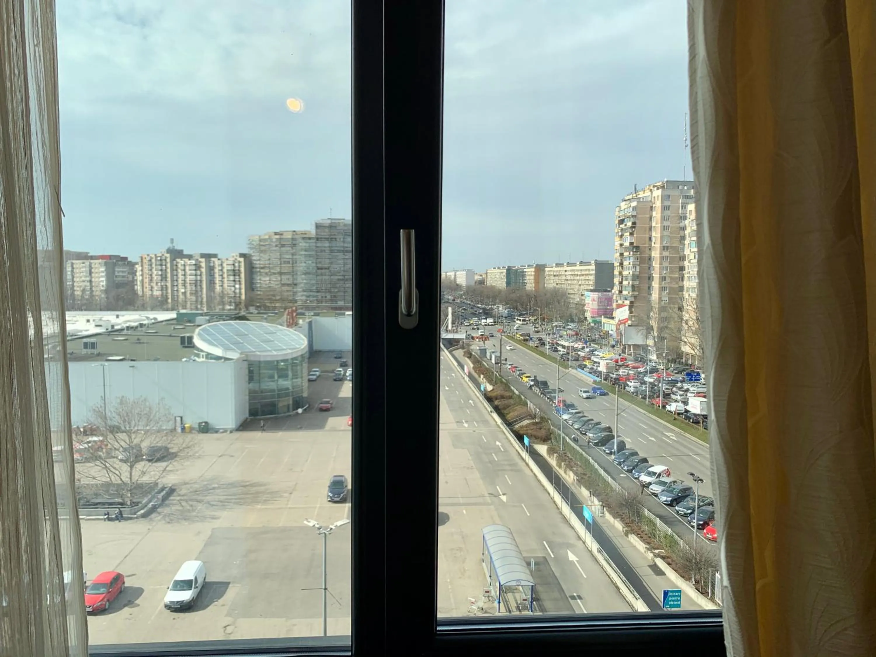 Neighbourhood in Lujerului Studio