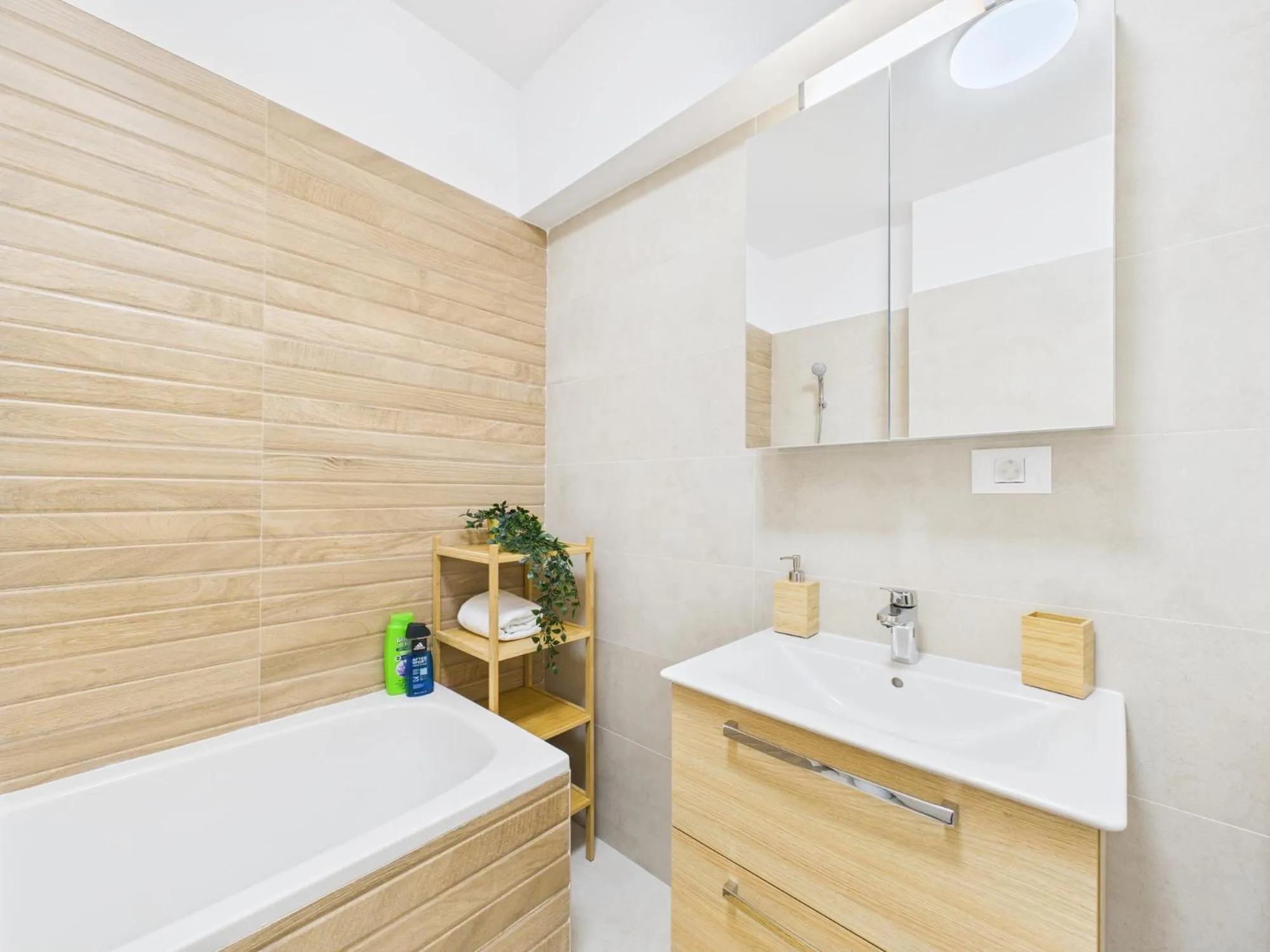 Bathroom in Lujerului Studio