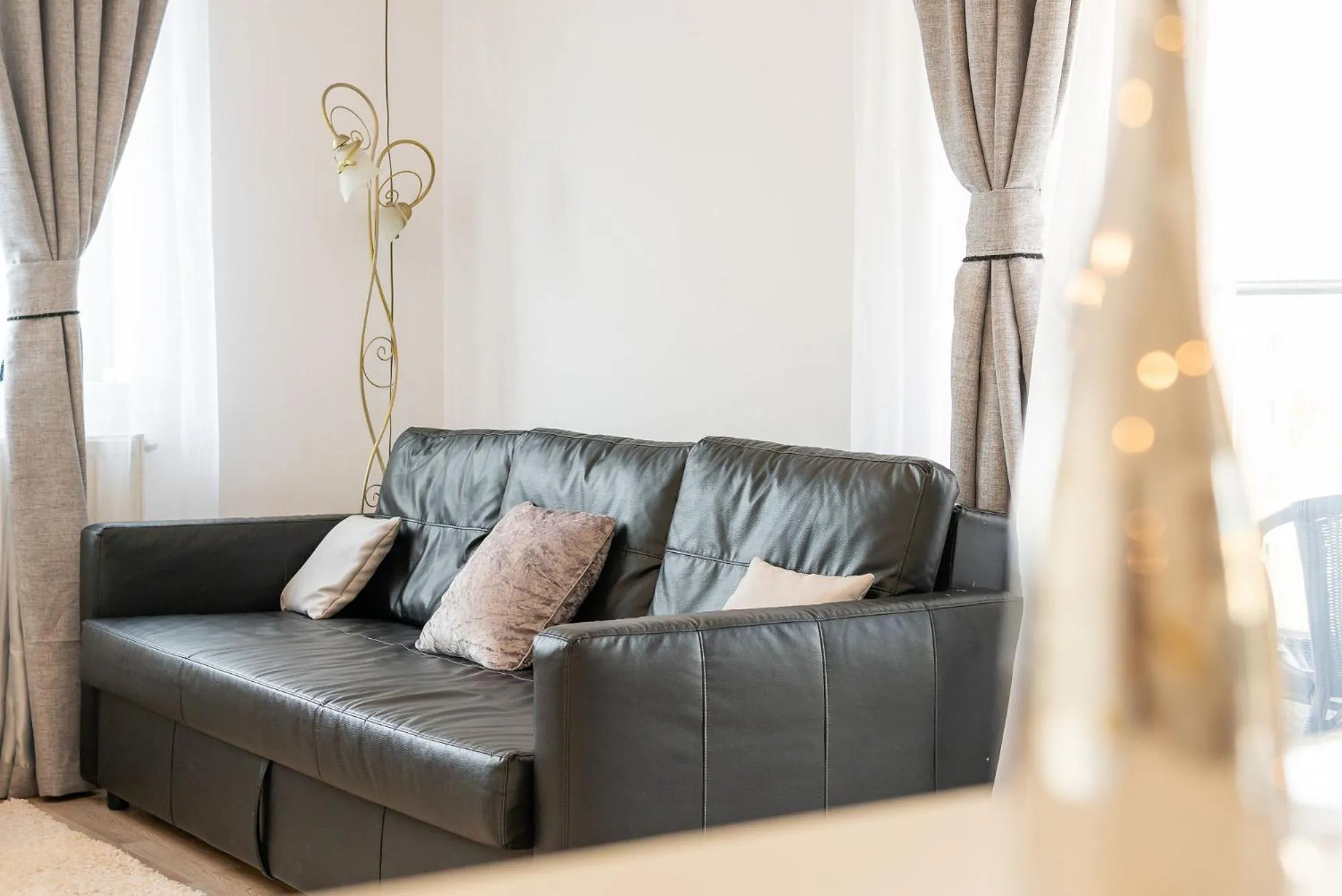 Seating area in Lujerului Studio