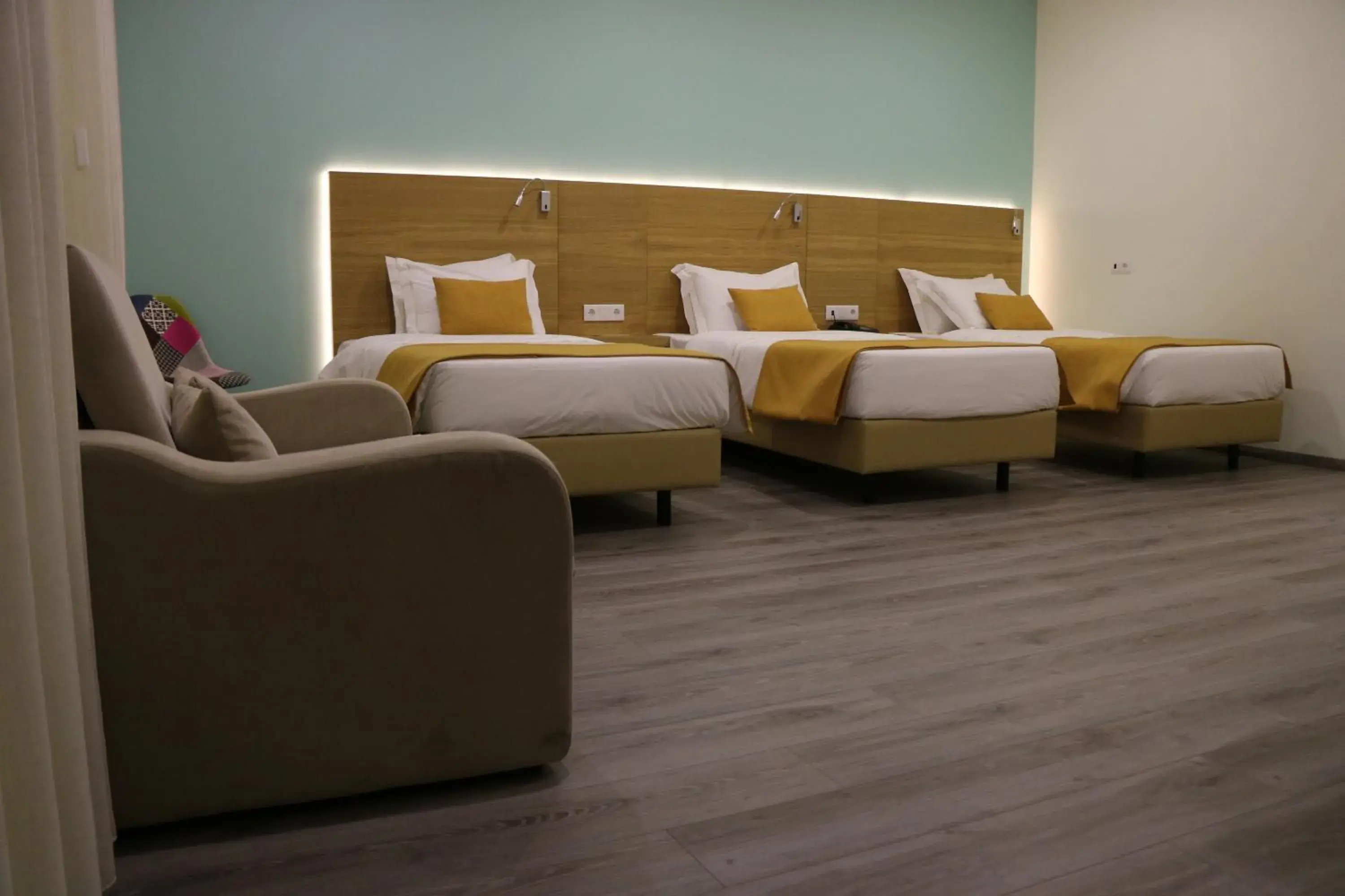 Triple Room in Hotel Império do Norte Triple Room in Hotel Império do Norte