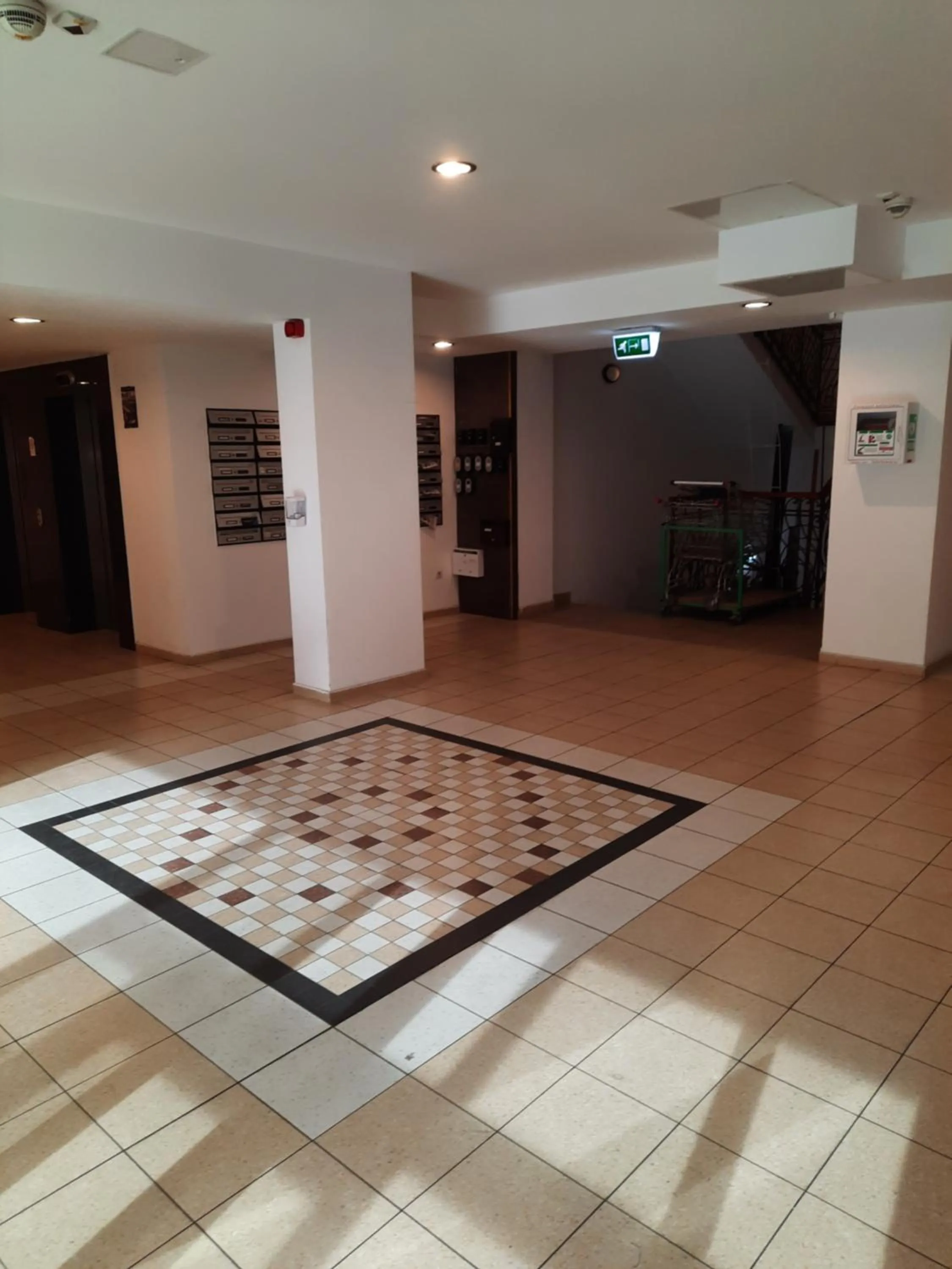 Facade/entrance in Mango Apartments