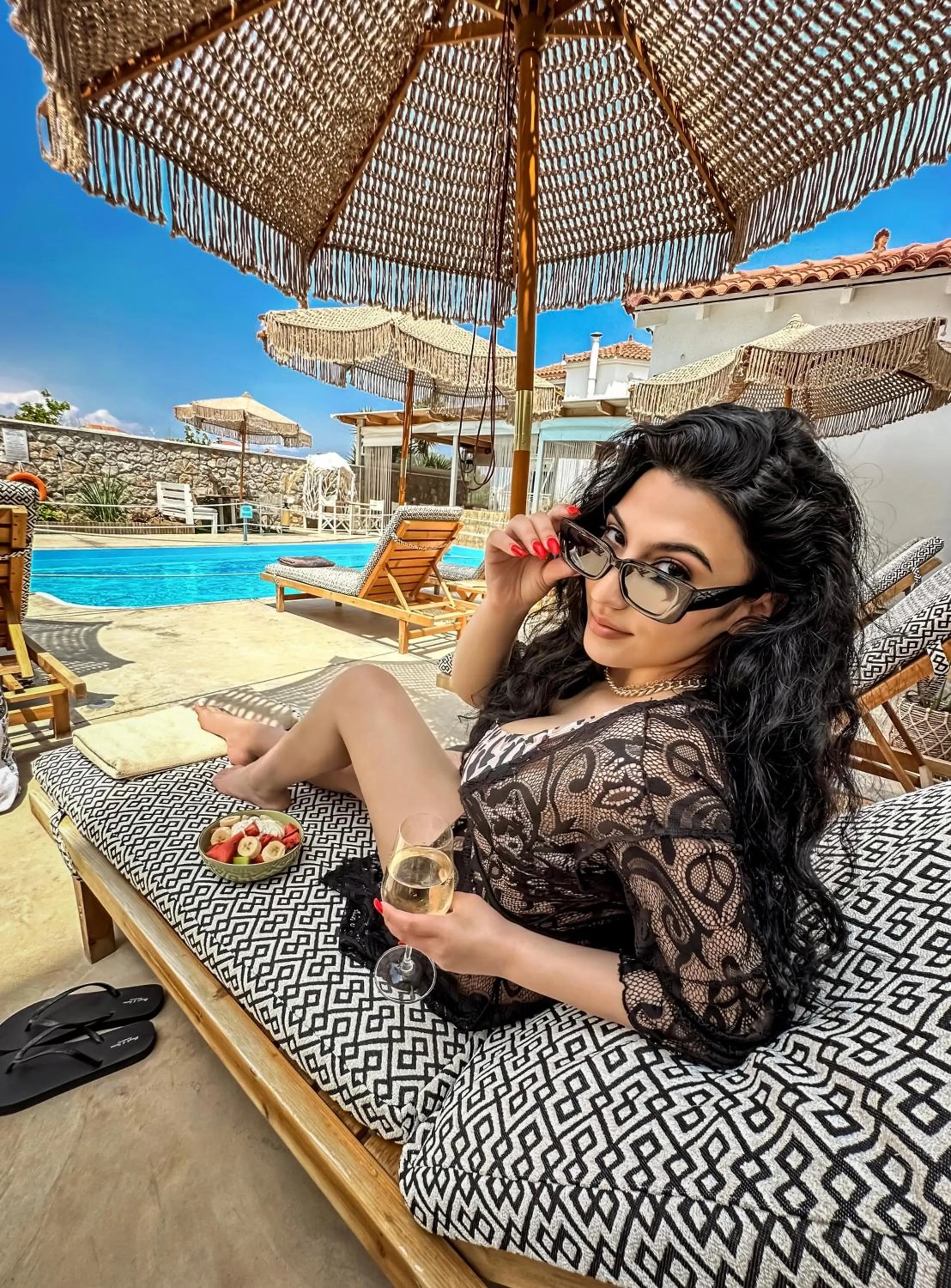 Koukounari Apartments