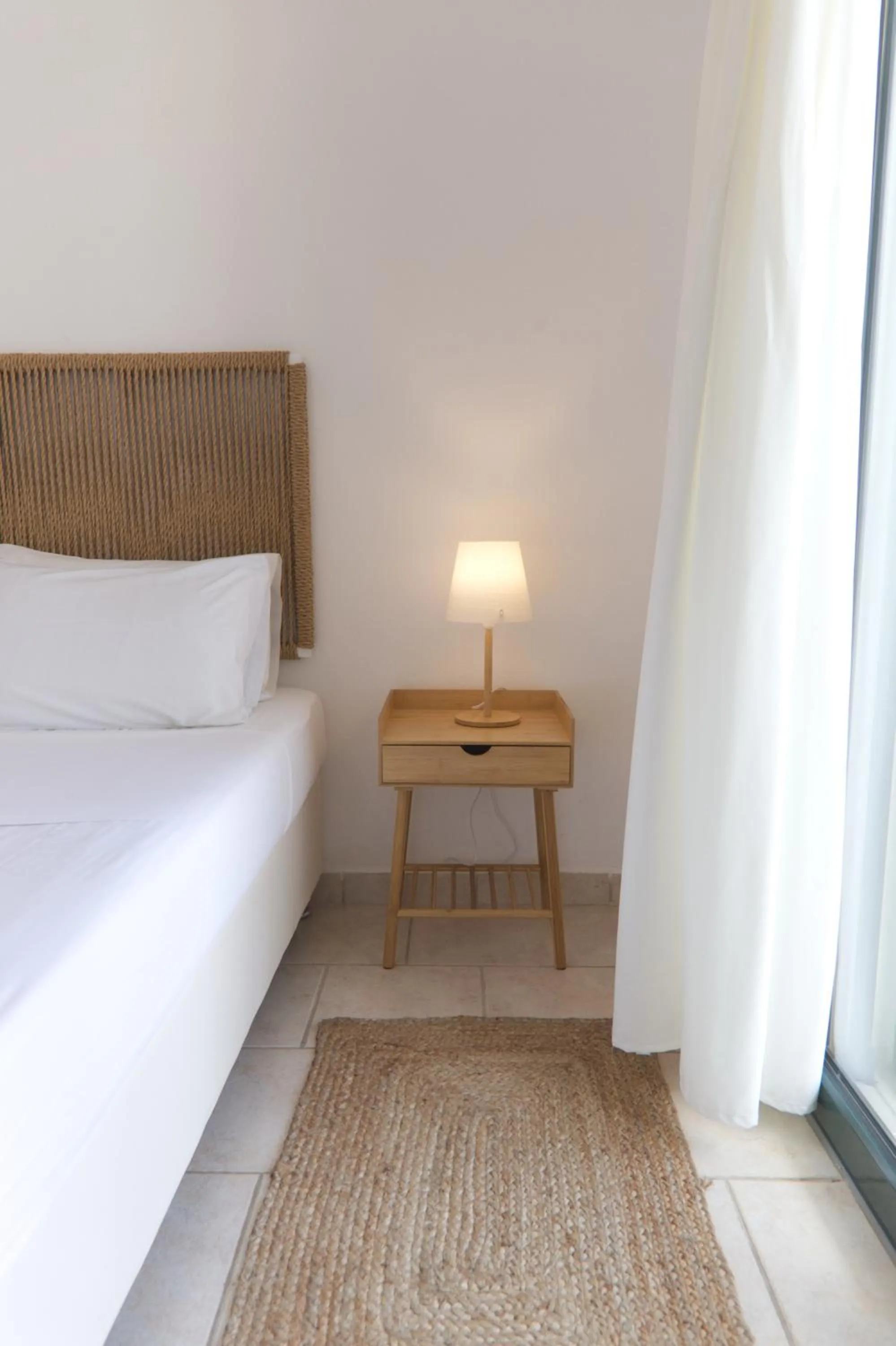 Bed in Koukounari Apartments